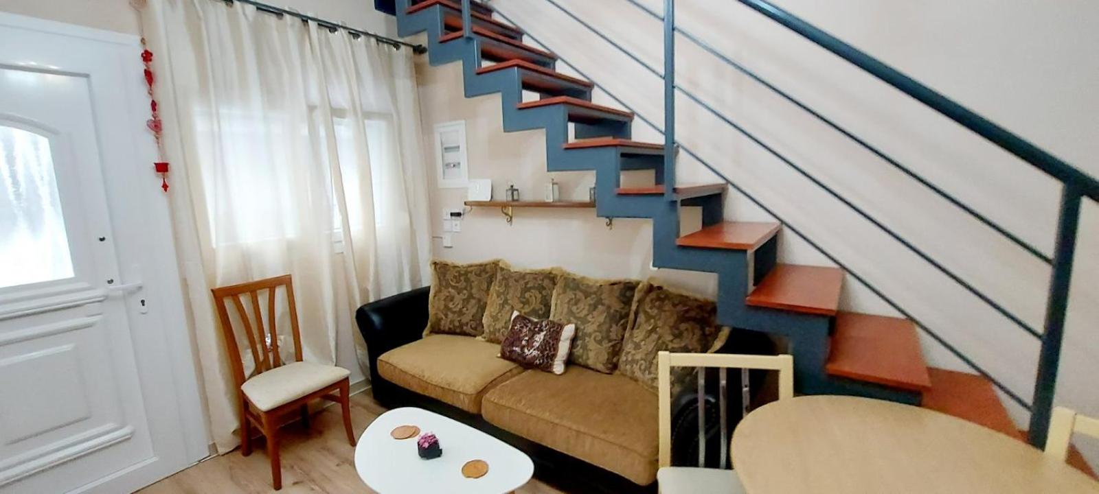 Nasa's cozy loft view 3