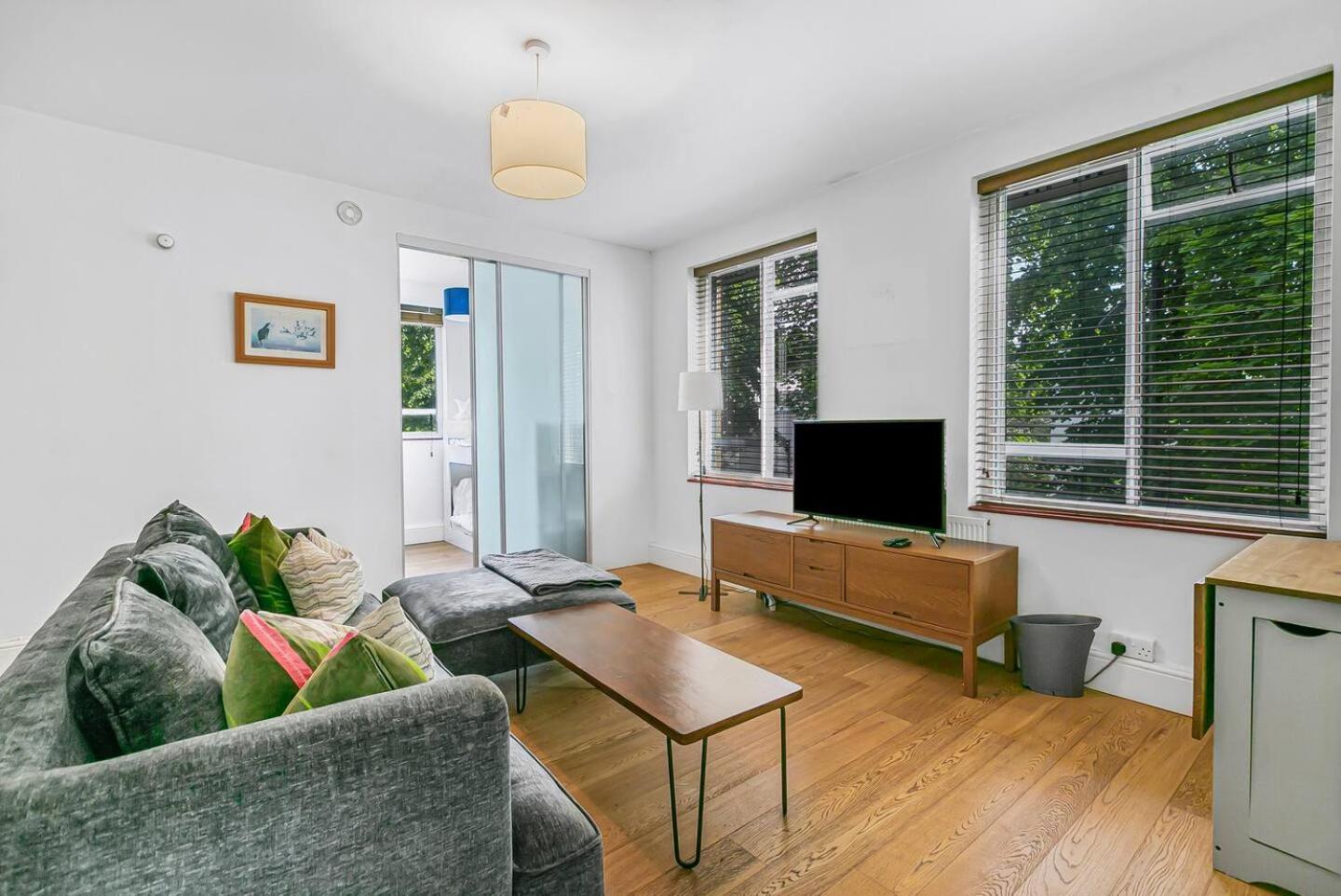 Cozy flat in Beautiful Little Venice, London - Pass the Keys