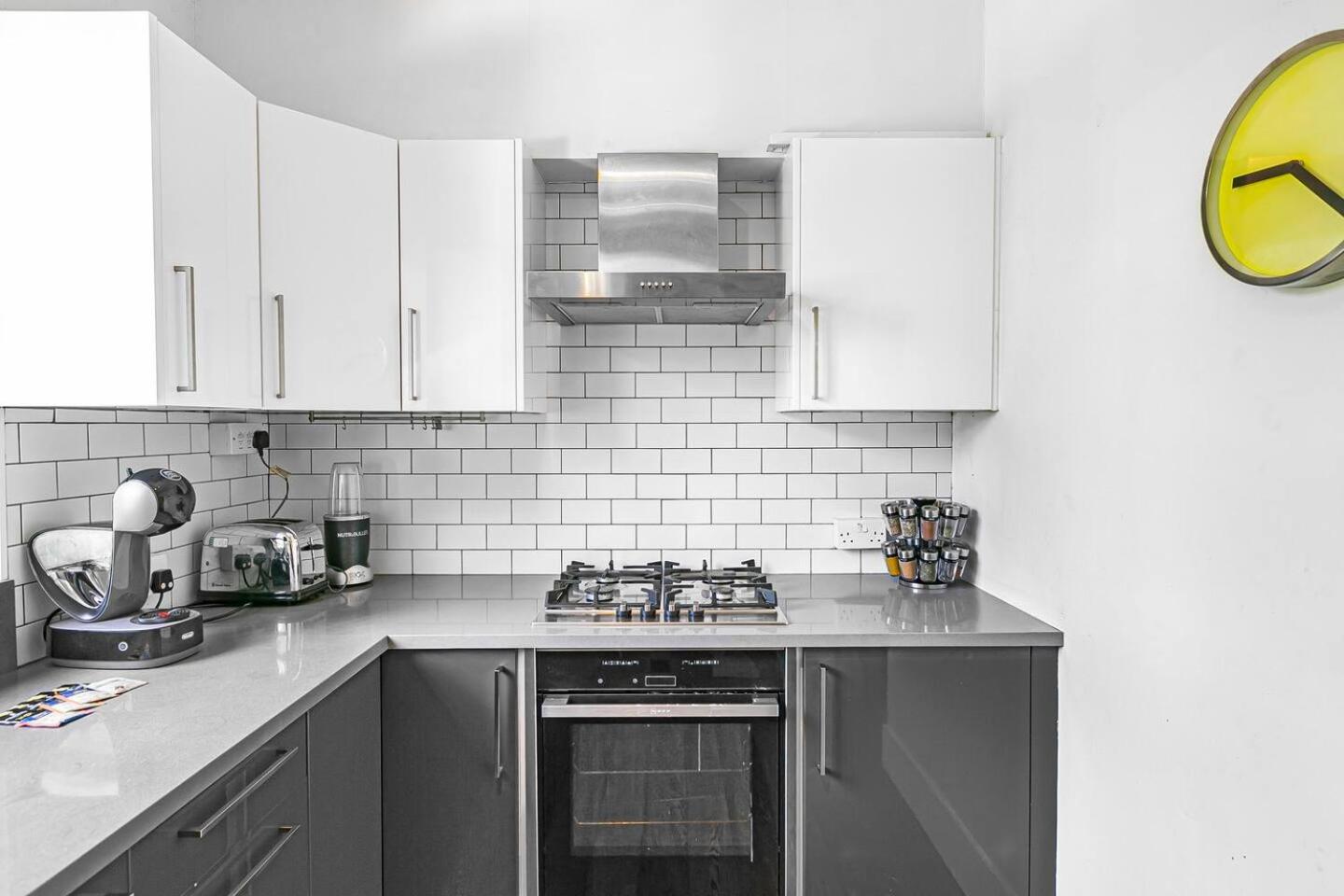 Cozy flat in Beautiful Little Venice, London - Pass the Keys