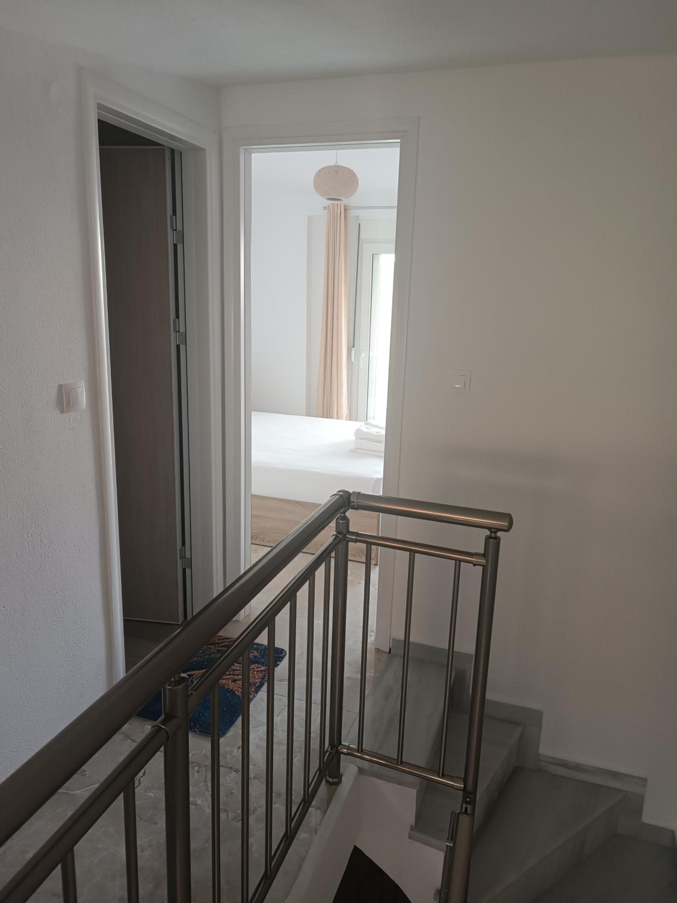 OASIS luxury apartments and rooms nikiti