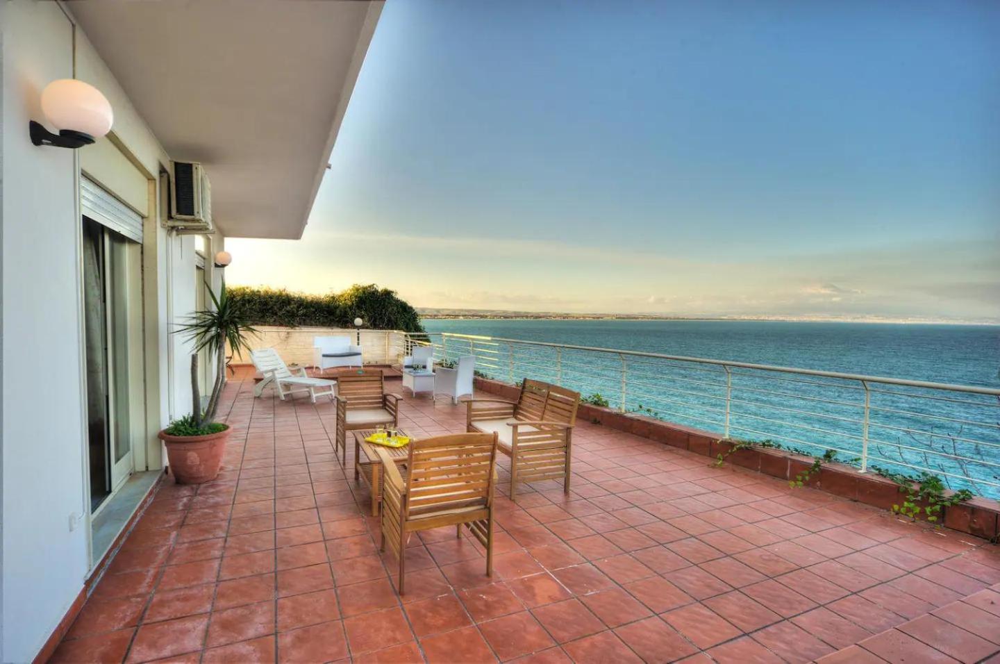 Terrazza sul mare