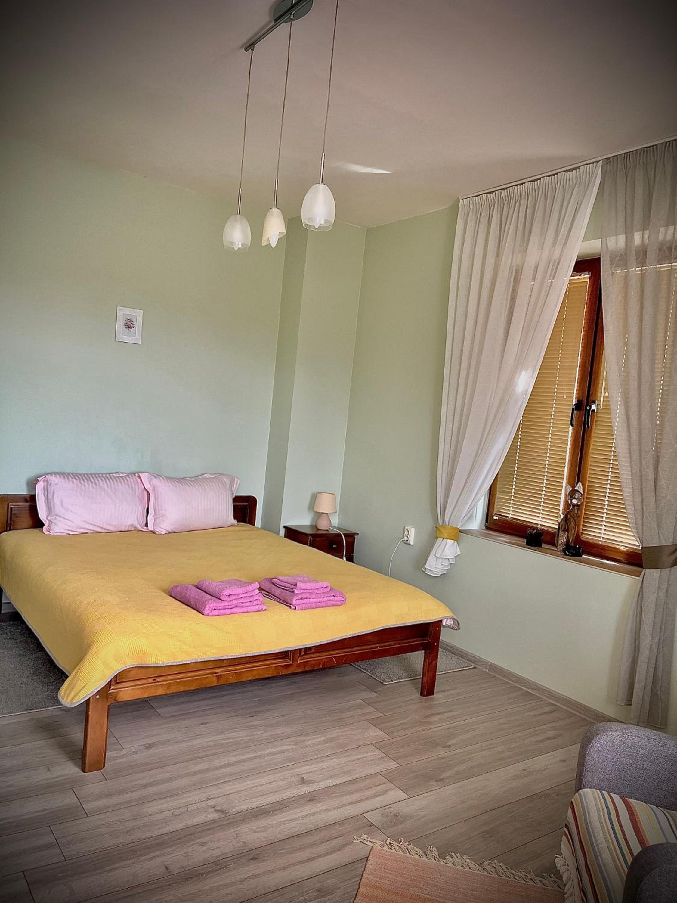 The Sunny Guest House of Veliko Tarnovo-Amazing View, Top Location
