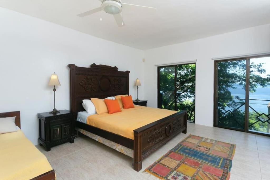 Oceanview Paradise Home