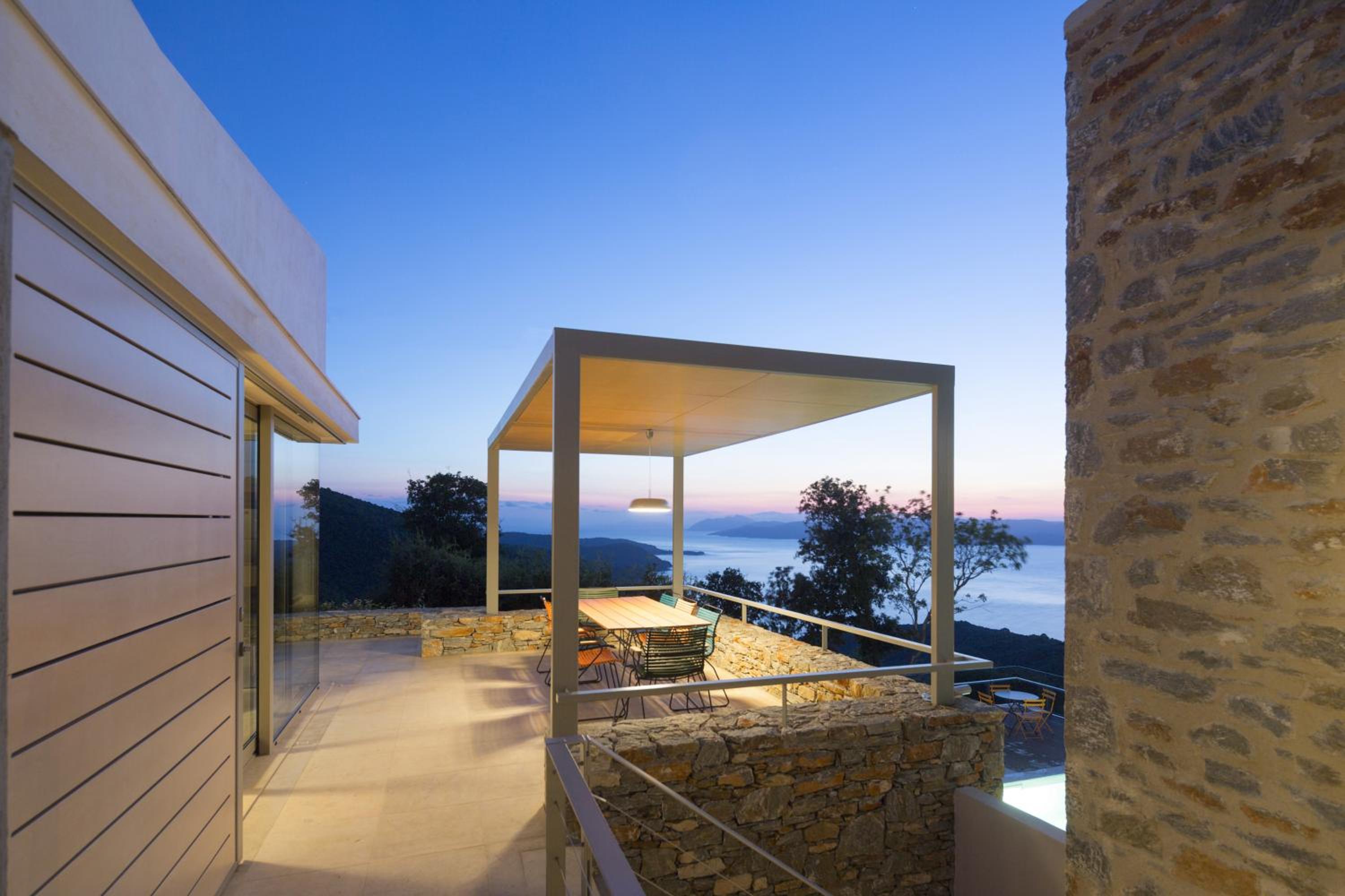 Atrium Villas