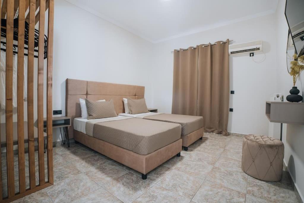 Mamfredas Suites photo 5