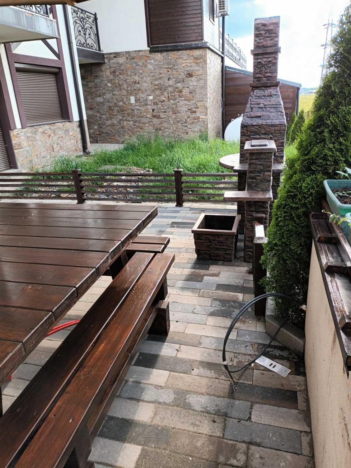Apartman sa dvorištem Modesty Apartment Zlatibor view 3