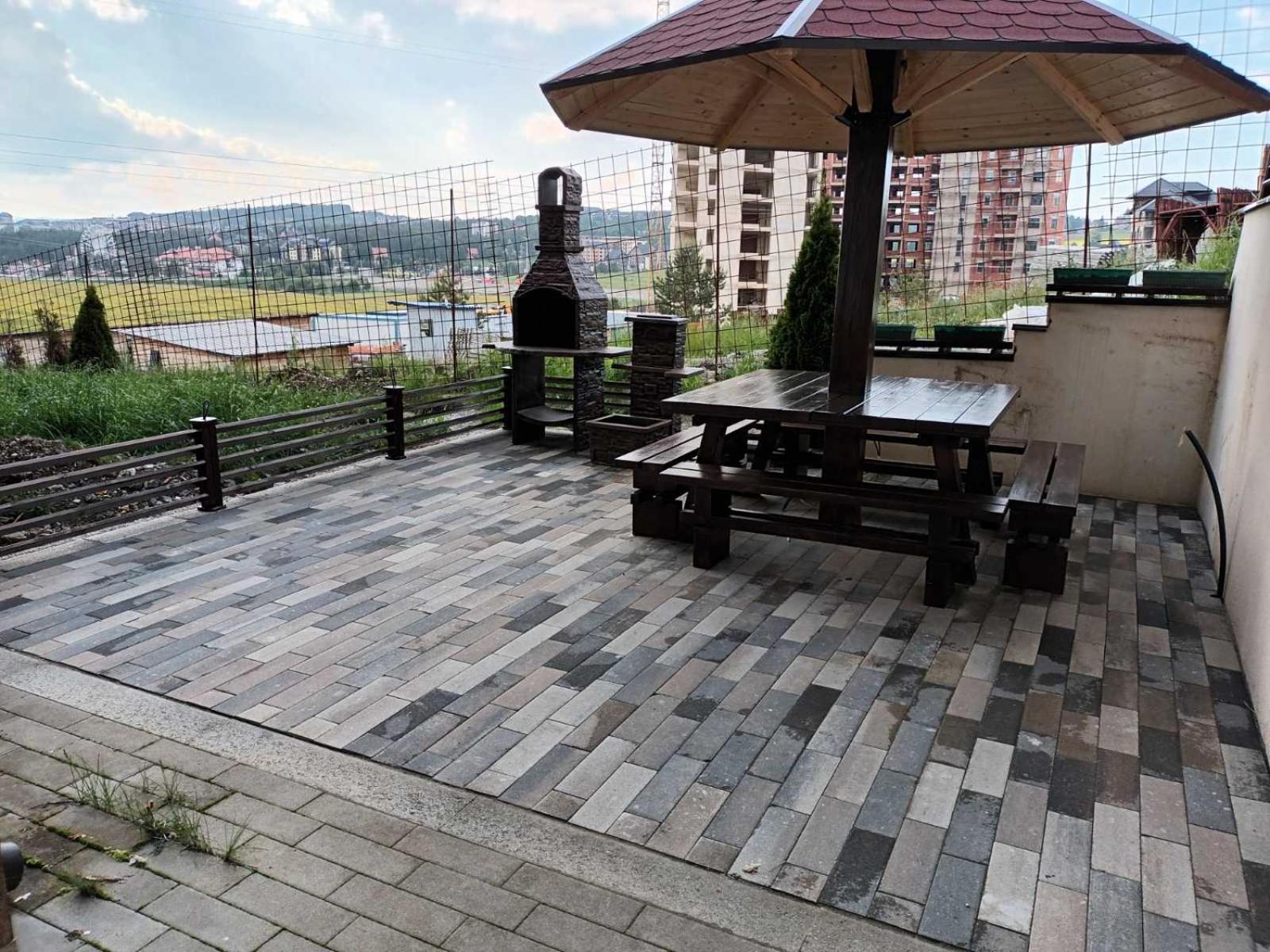 Apartman sa dvorištem Modesty Apartment Zlatibor view 2