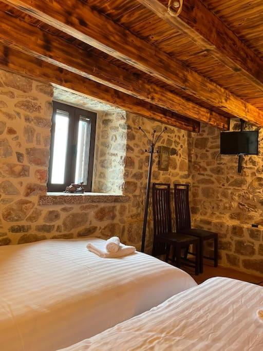 Ogustus Four Seasons Residence