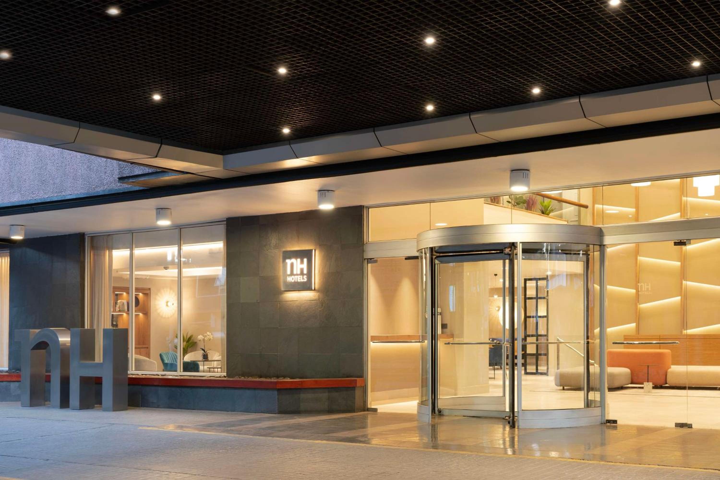 Hotel NH Ciudad de Santiago - Image 1
