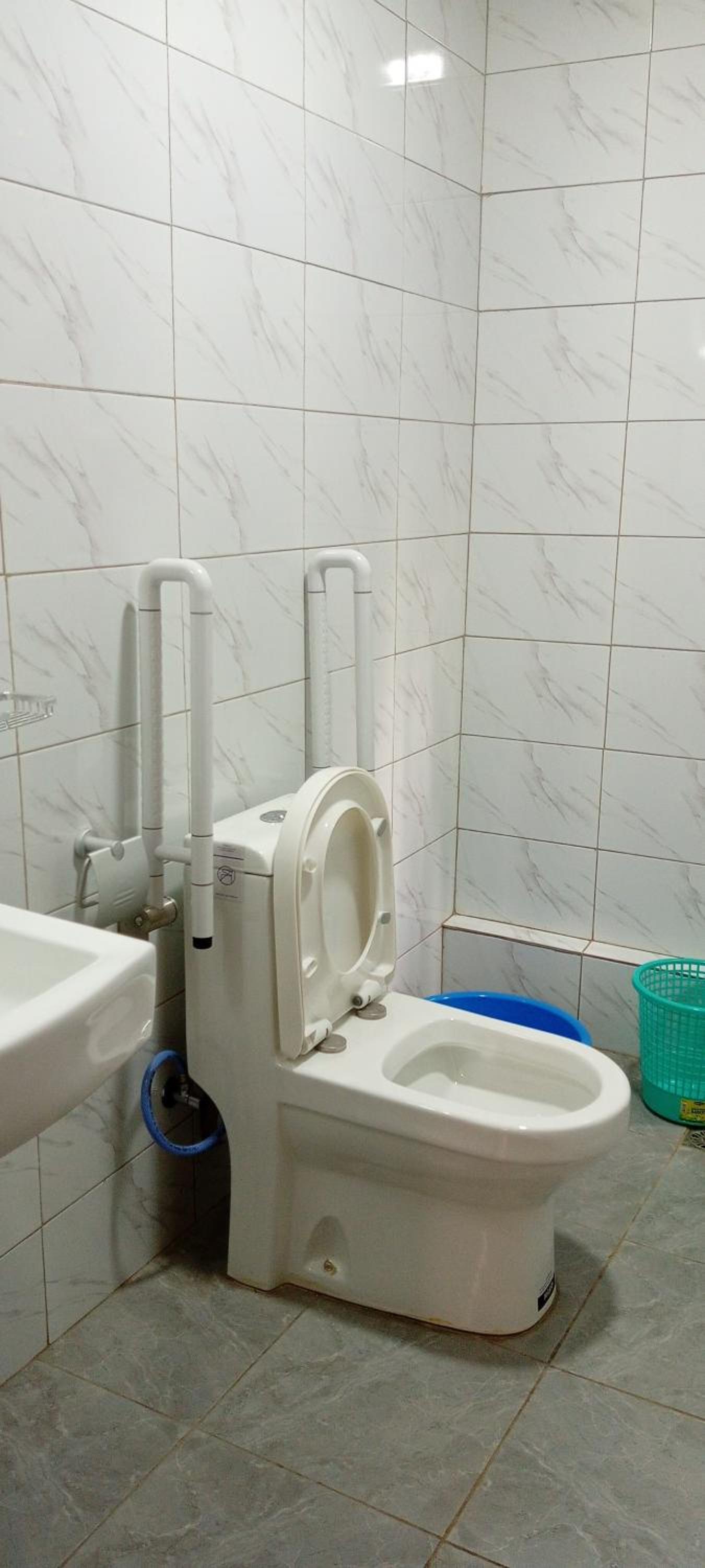 Photo 25