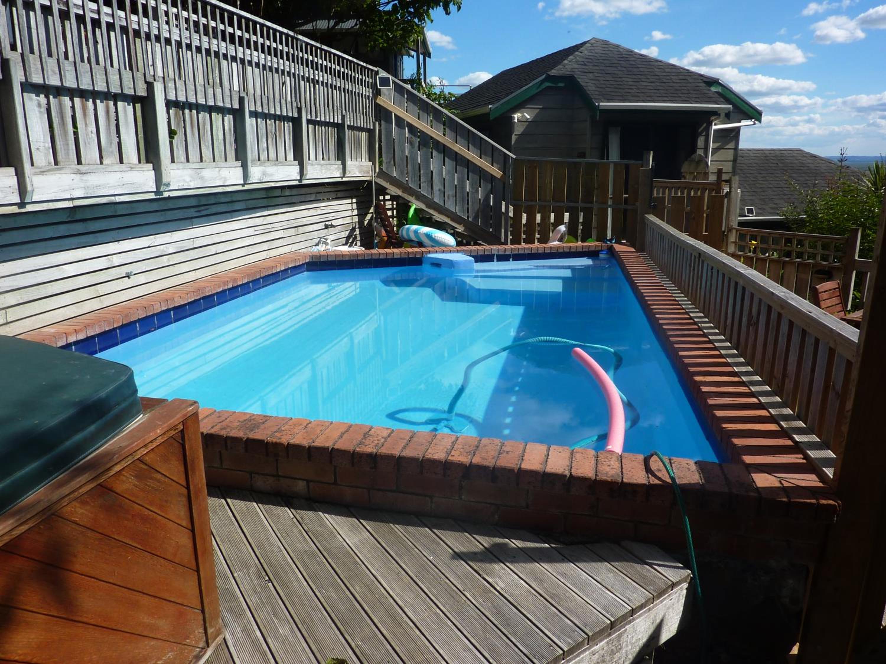 Grafton Cottage & Chalets
