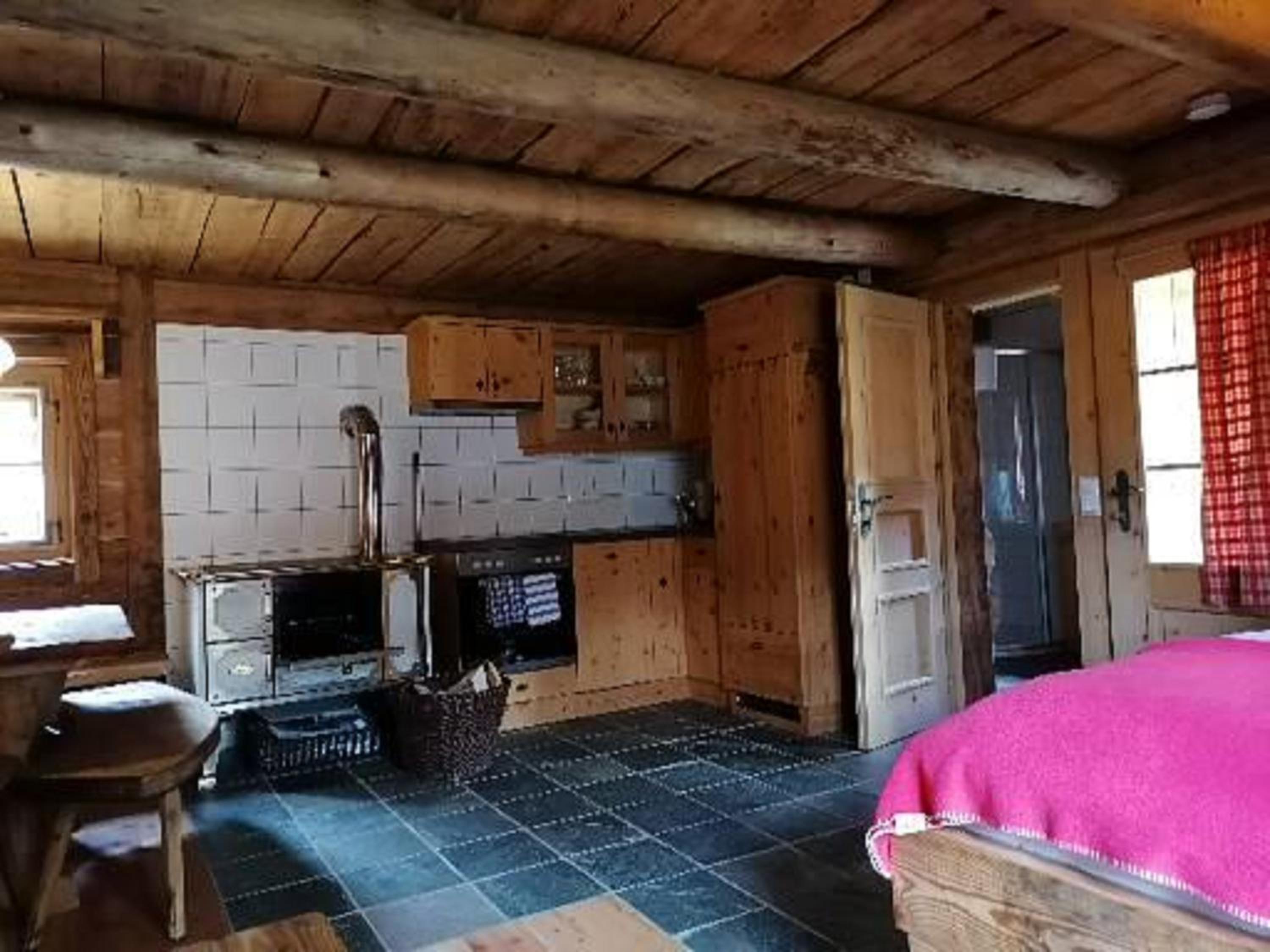 Schlosswirt Chalets & Apartments