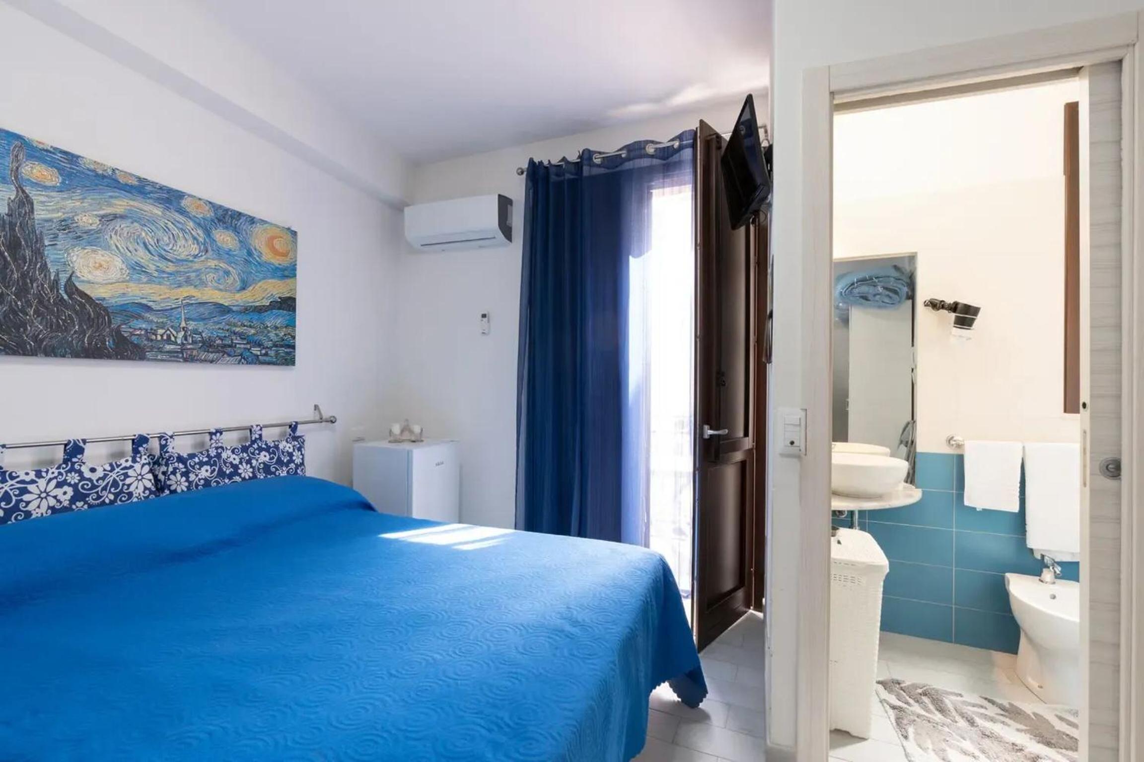 Charming House in Castellammare del Golfo with Balcony