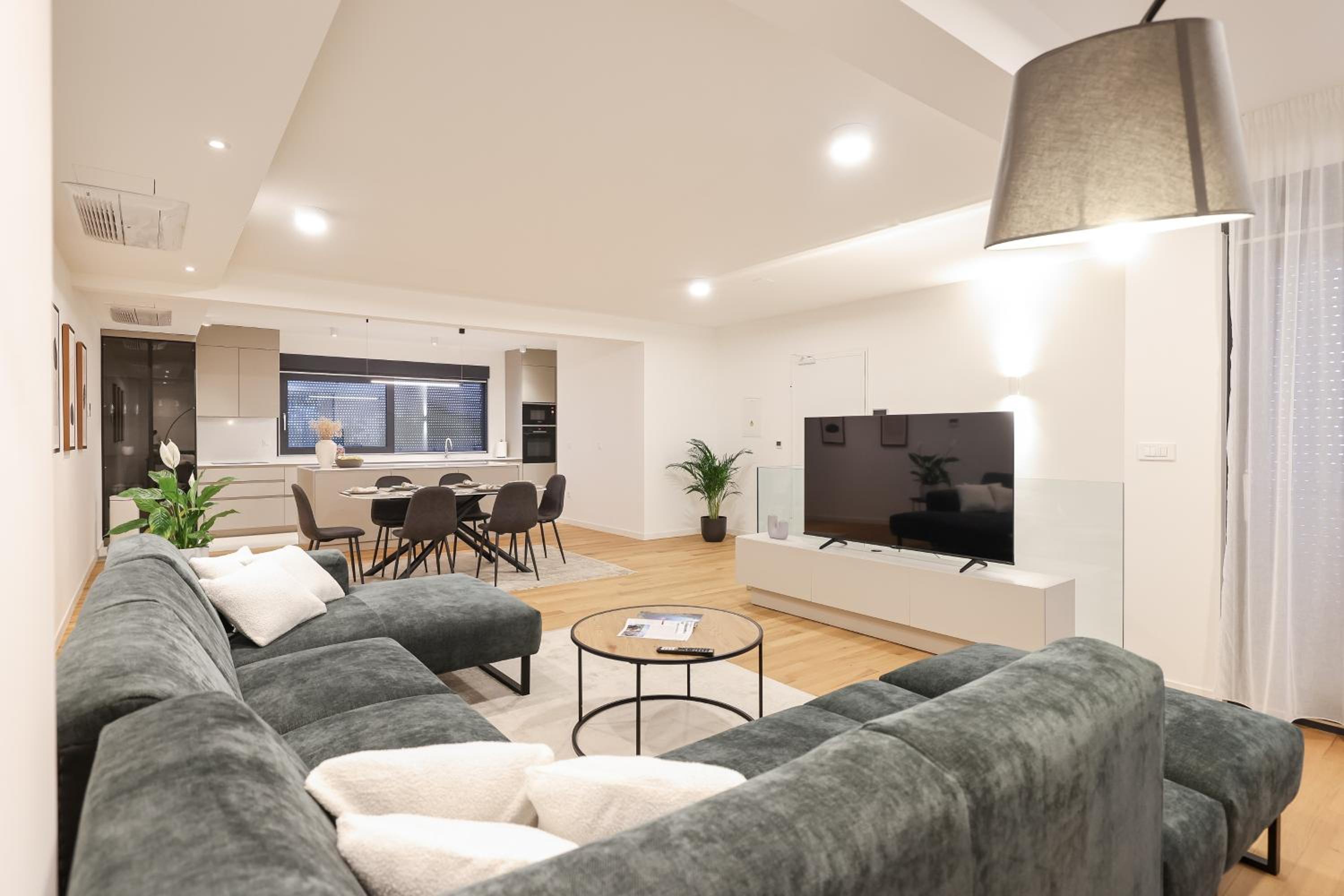 Port Luxury Penthouse