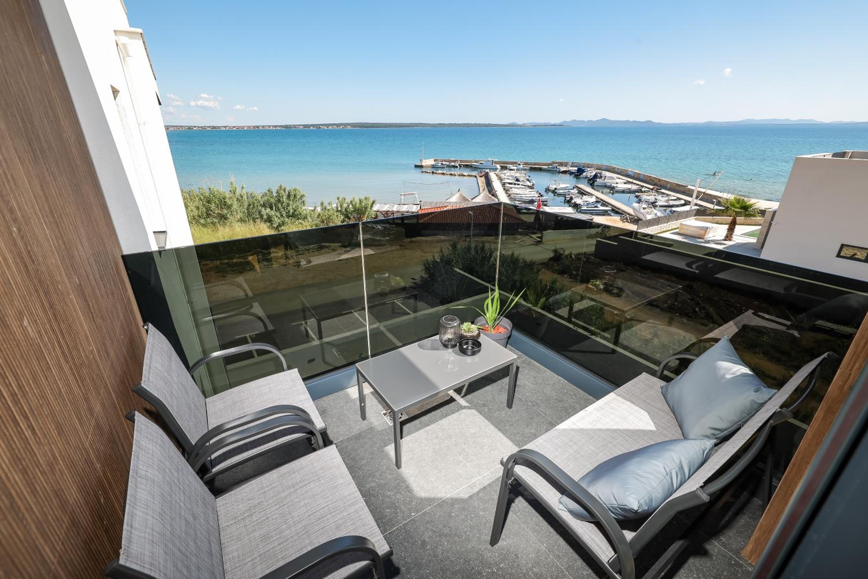 Port Luxury Penthouse
