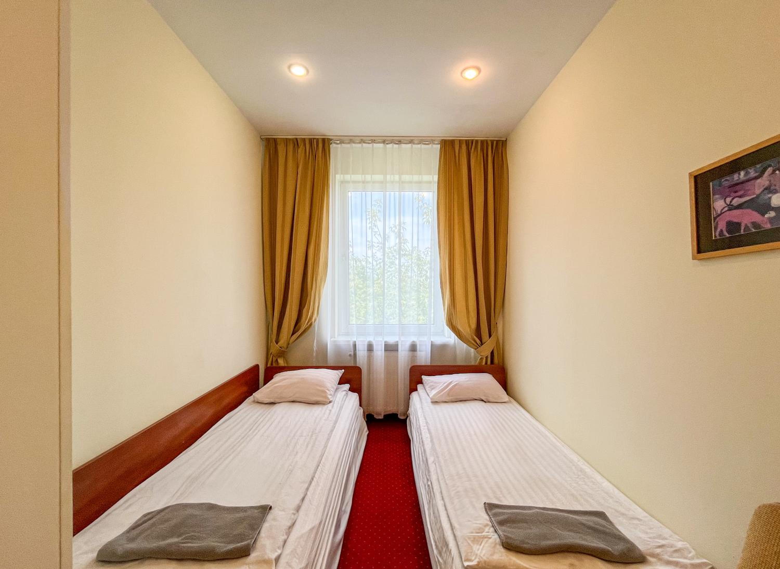 Fry House Hostel - 15min to Dworzec Zachodni, 5min to Klub Progresja, photo 13