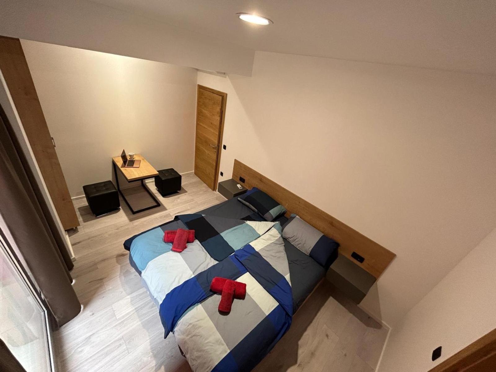Hostelum
