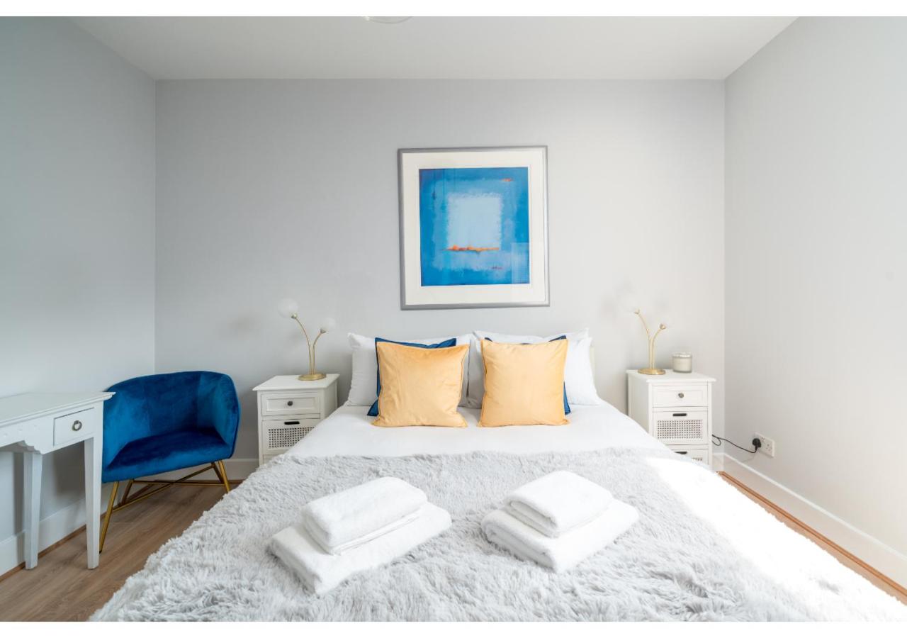 JOIVY Splendid townhouse flat with backyard view 3
