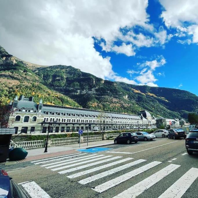 Canfranc Home