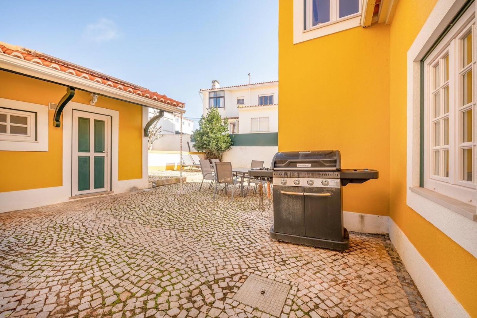 GuestReady - Traditional home in Parede