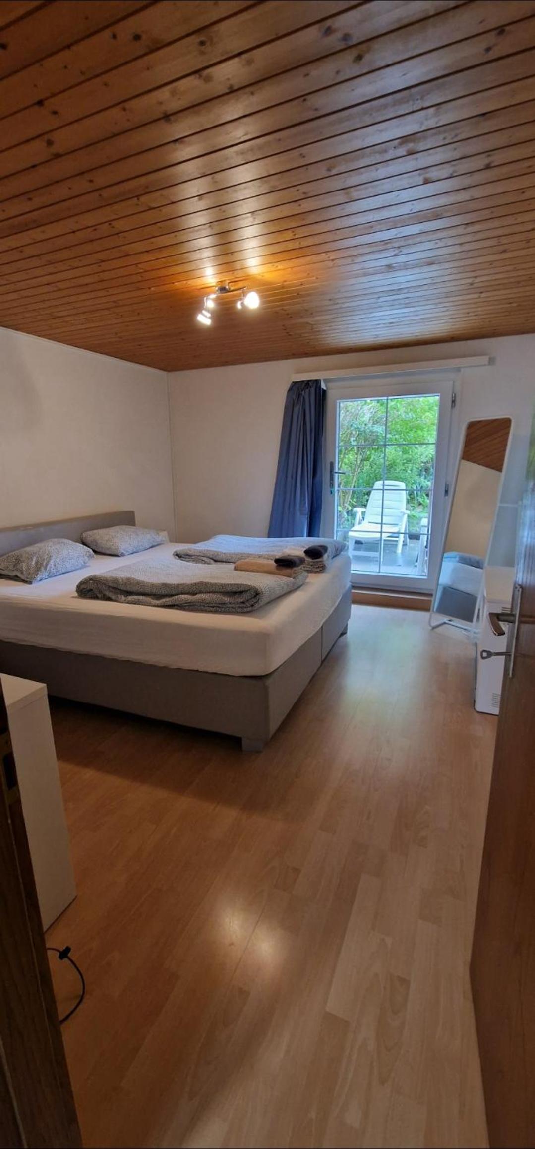 Lakeberry Apartment