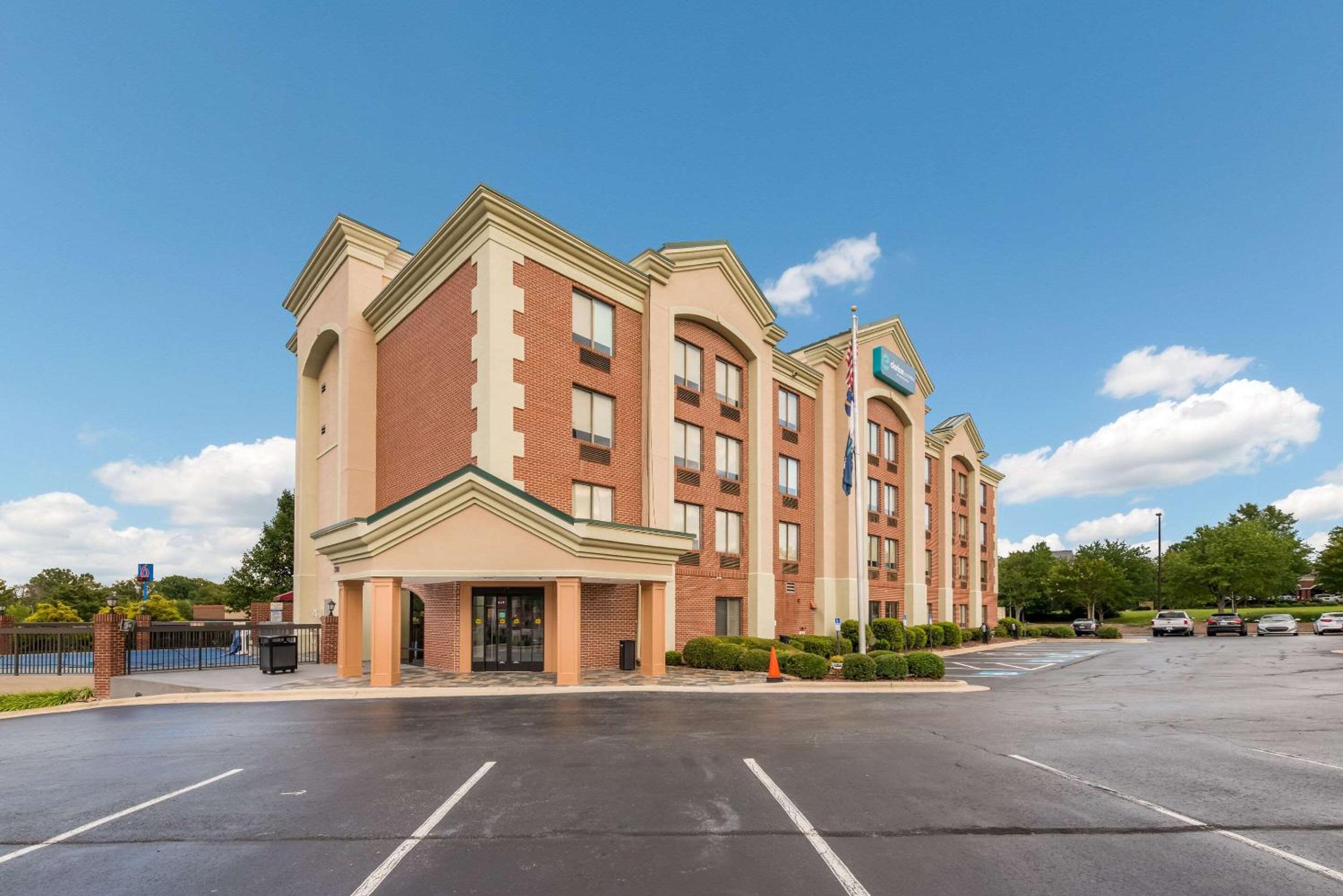 Clarion Pointe Greensboro Airport, Billede 25