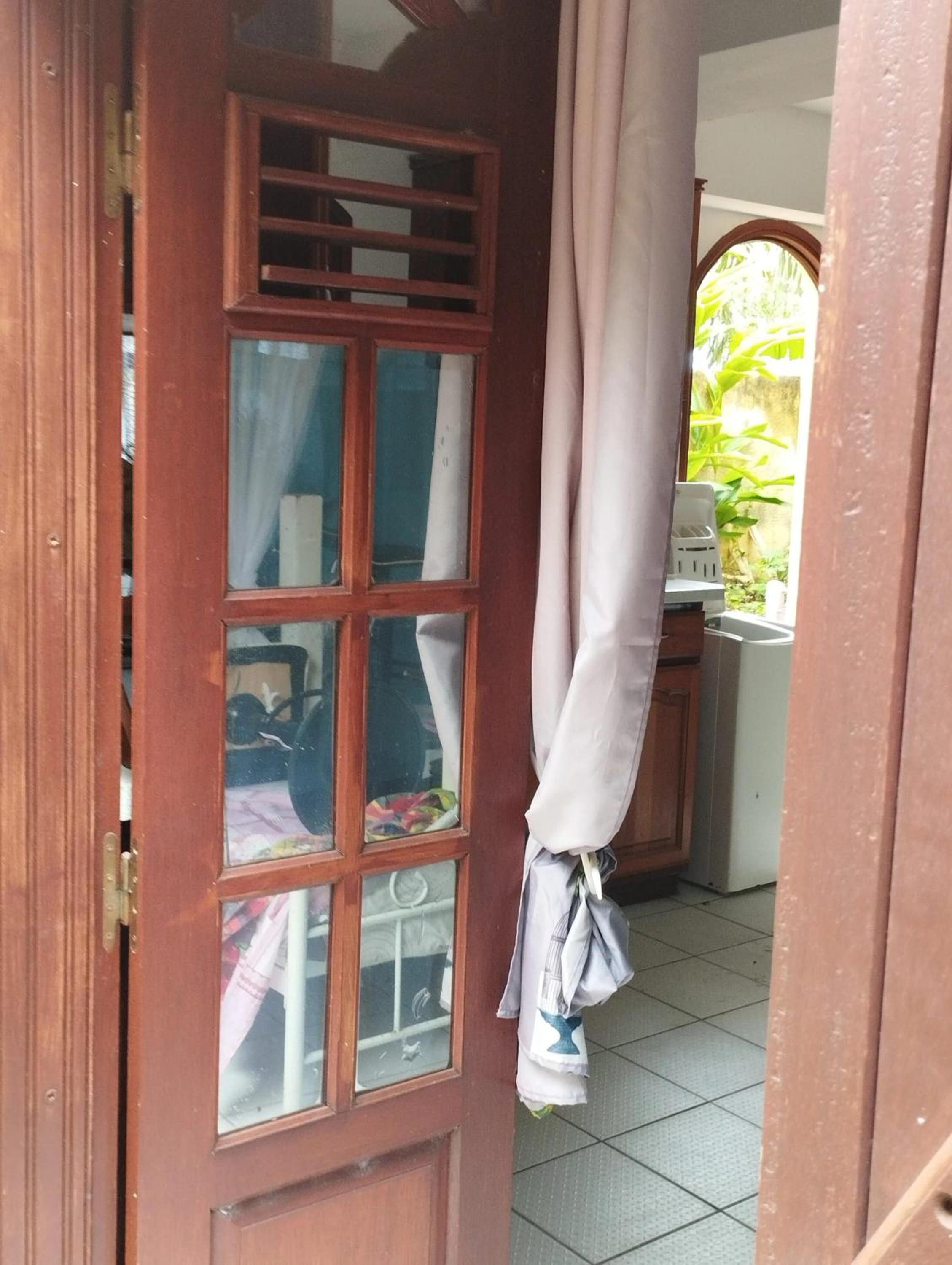 Studio charmant au Moule avec jardin de 35 m² et barbecue view 5
