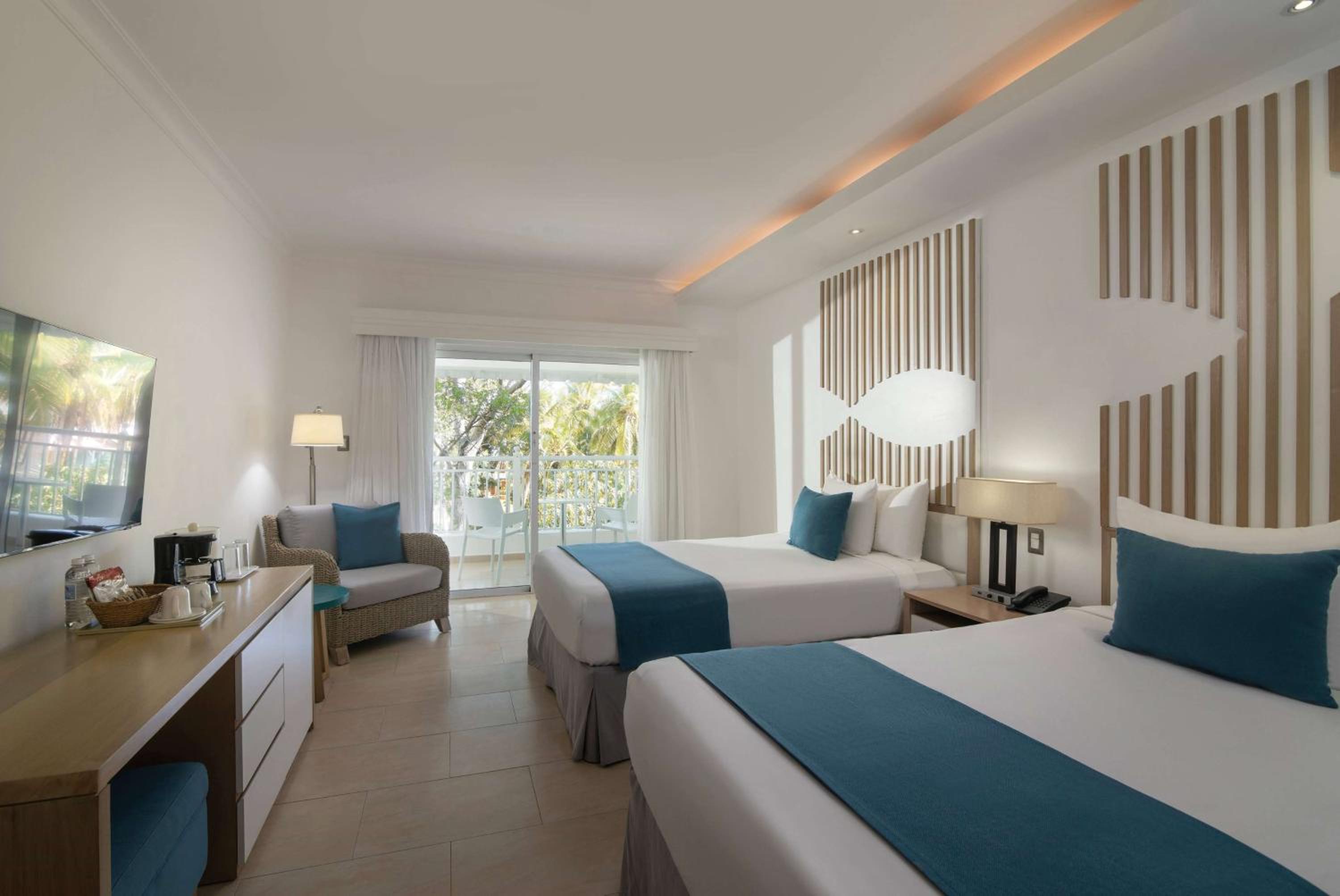 Wyndham Alltra Samana All Inclusive Resort