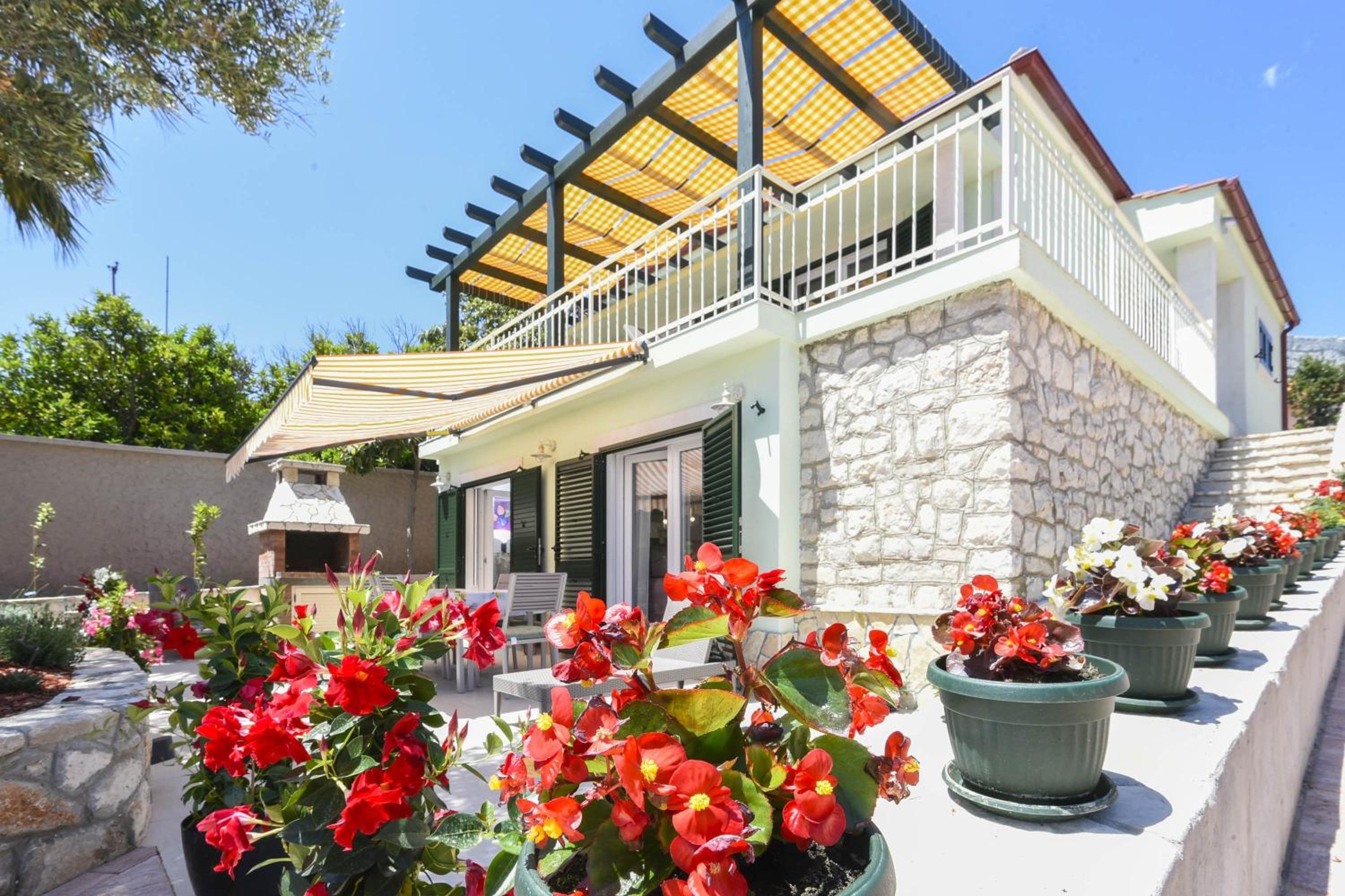 Hotel Holiday Villa Oliva