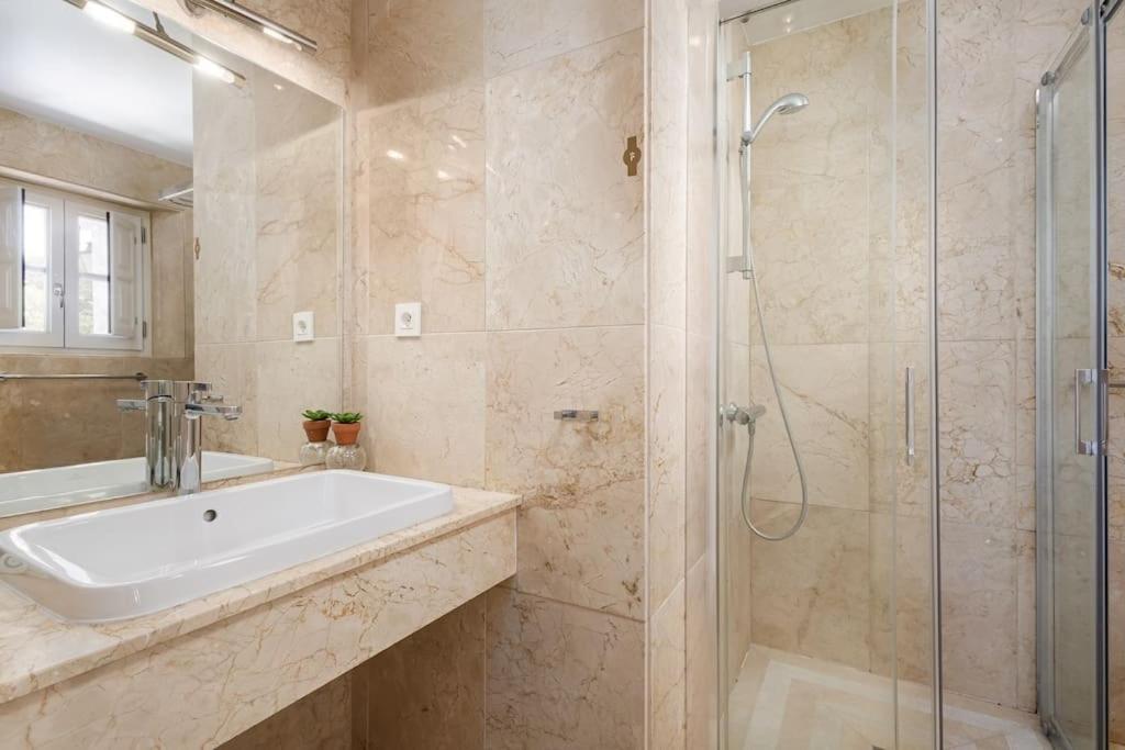 Private pool in charming Andalucian Pueblo RDR392 view 5