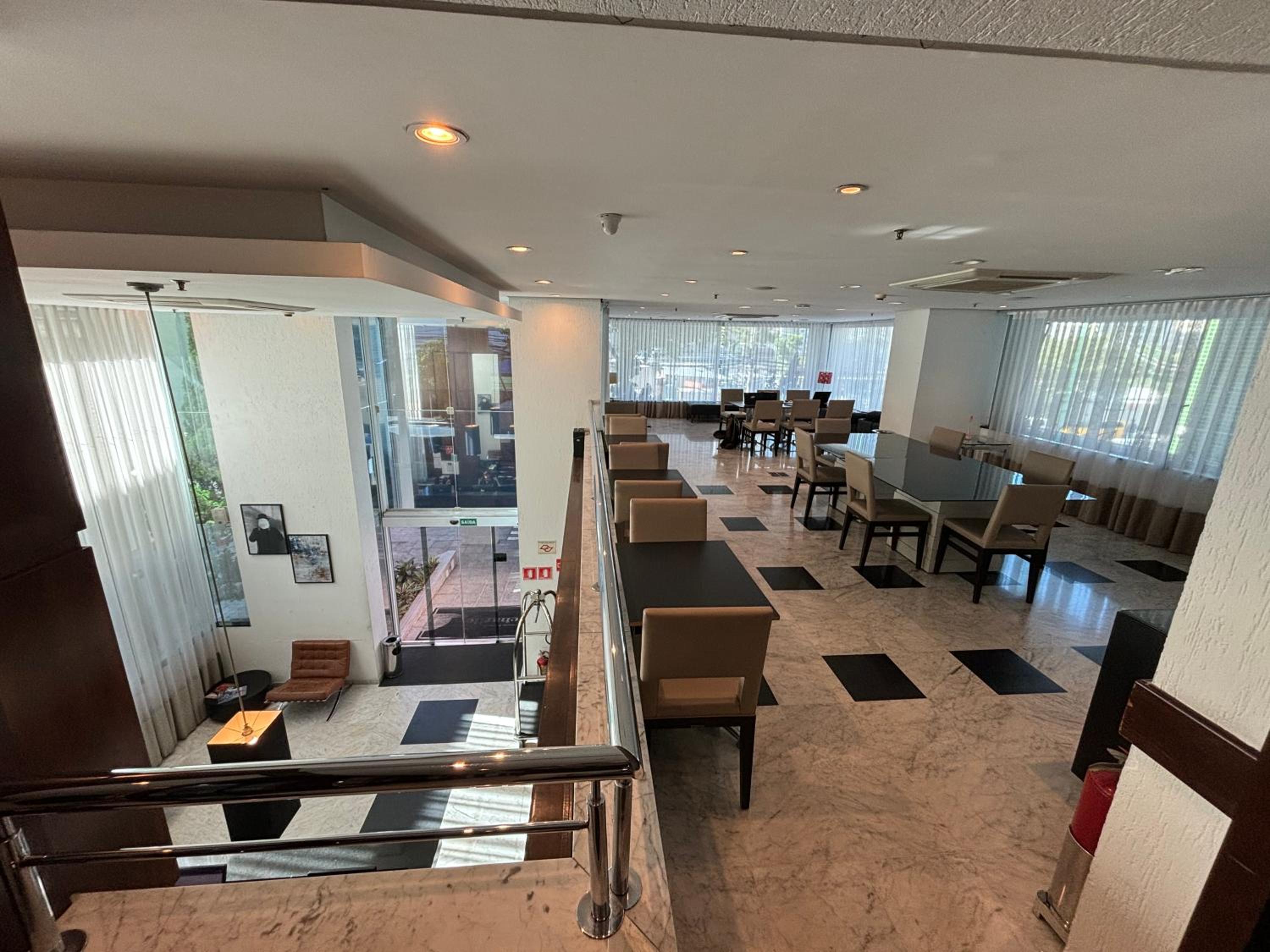 Flat 5 min Metrô Paraíso Av Paulista