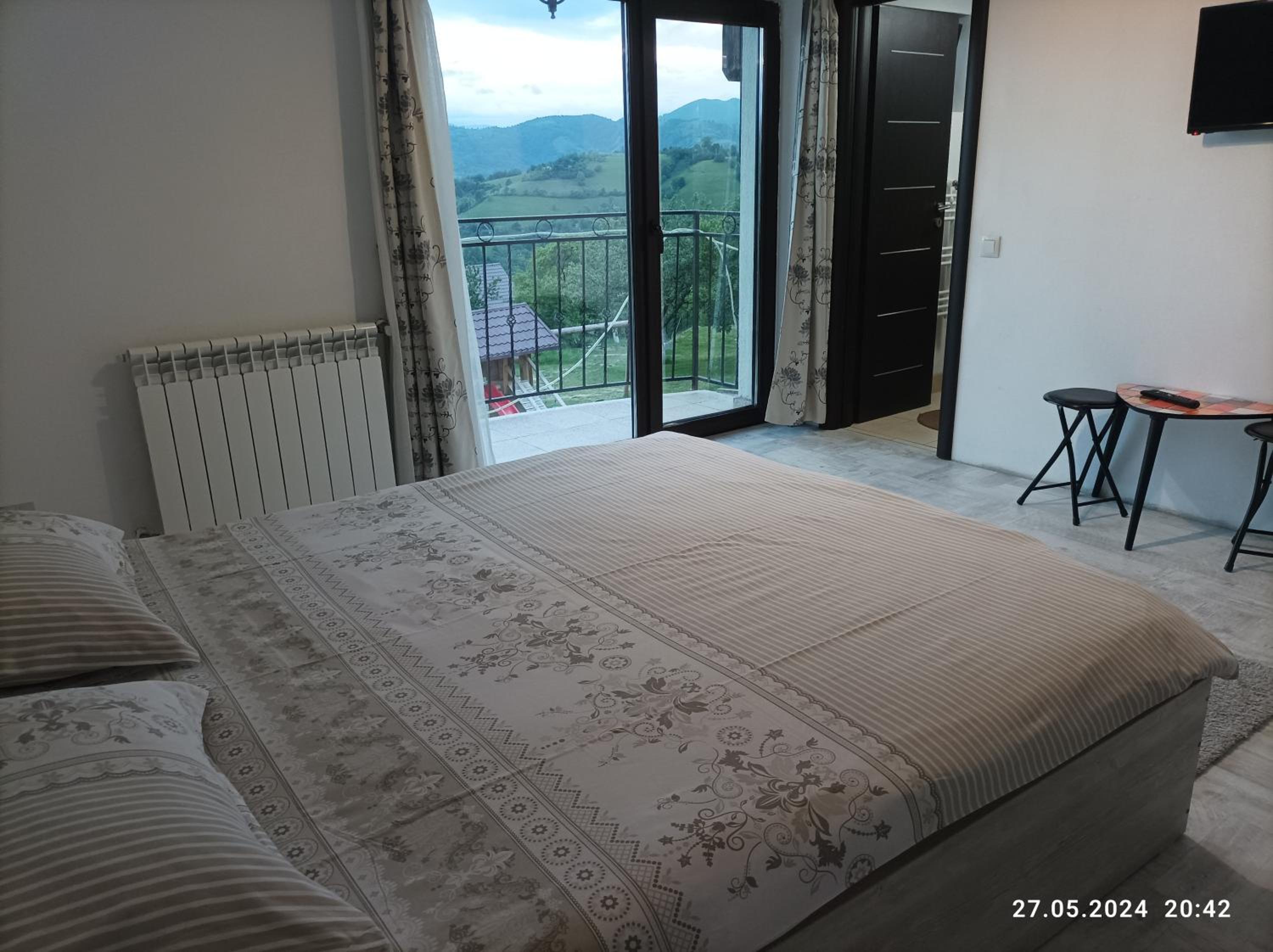 Casa din Livadă, Poiana Mărului, Brasov