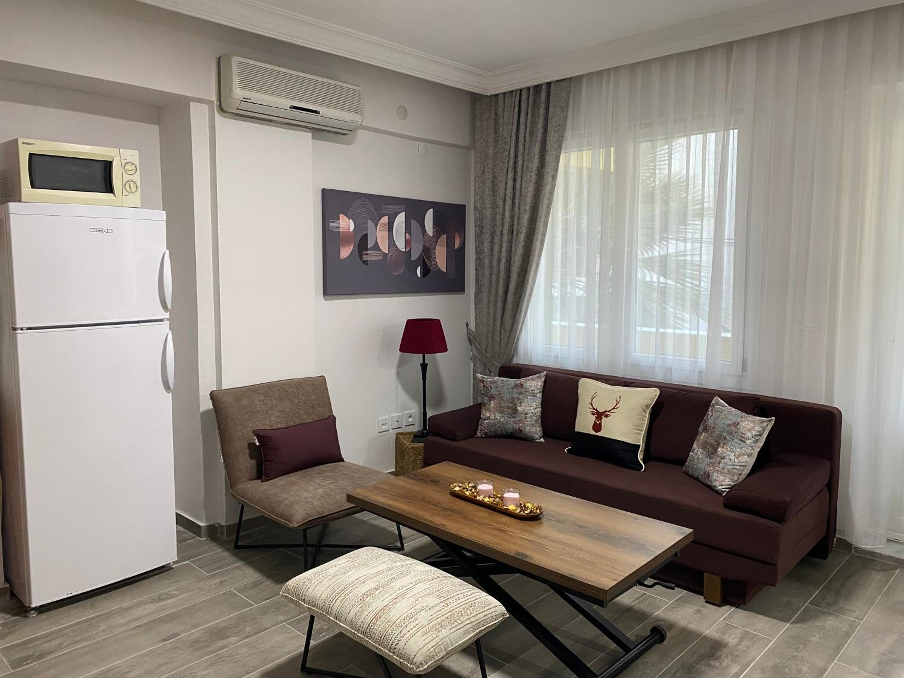 Your New, Comfortable and Cozy Home in the Center view 5