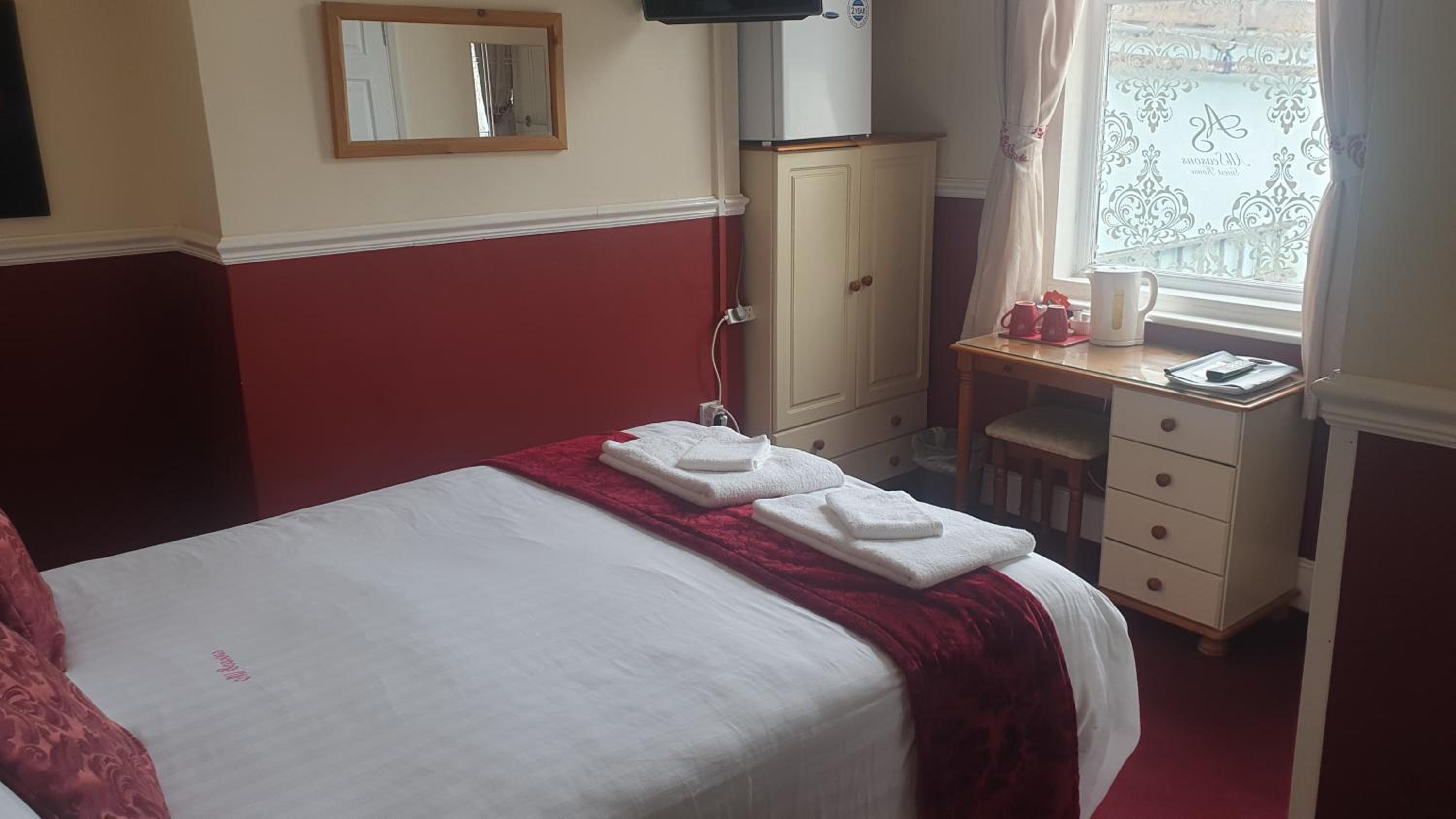 All Seasons Guest House