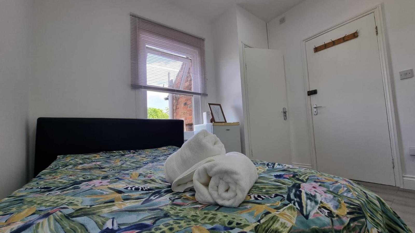 Studio for 2 Person next to Woodgreen