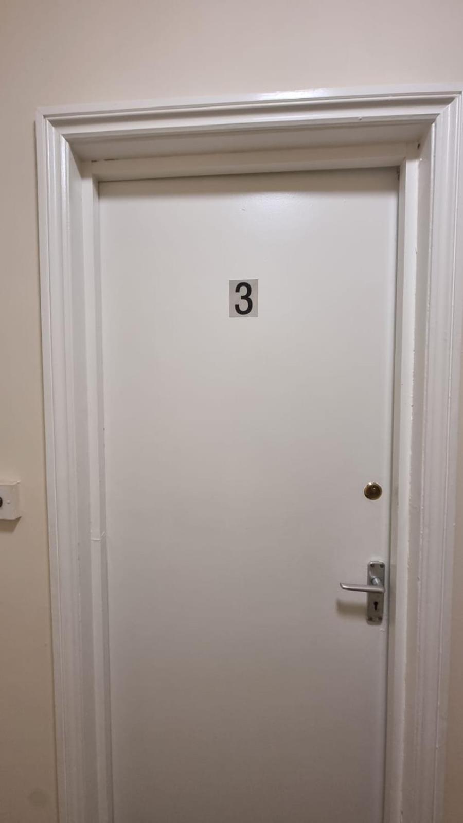 Studio for 2 Person next to Woodgreen