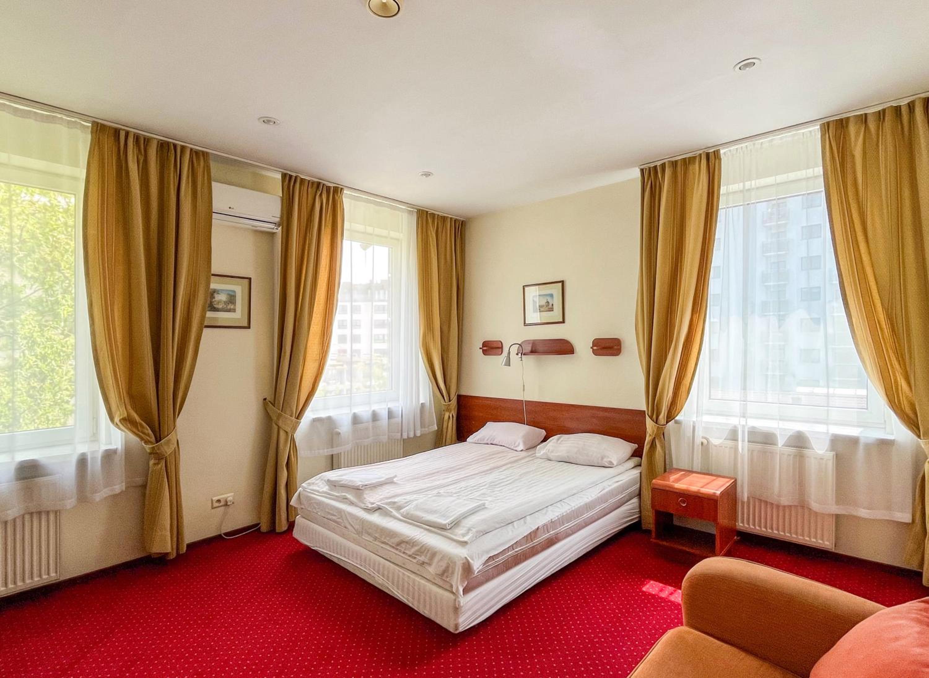 Fry House Hostel - 15min to Dworzec Zachodni, 5min to Klub Progresja, photo 49