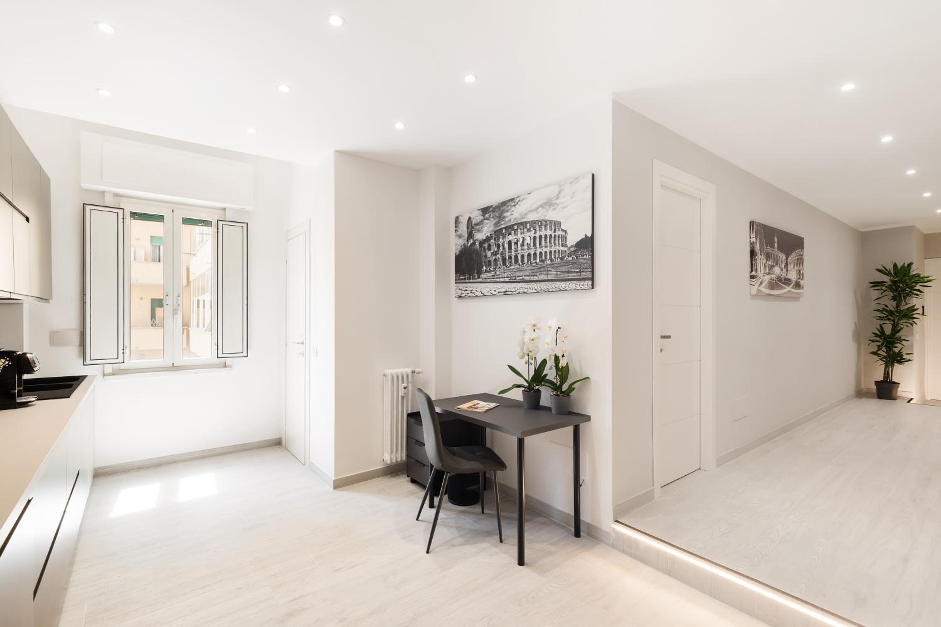 Clodio Welcome - 5 camere arredate con bagno interno - zona comune - condizionatori -