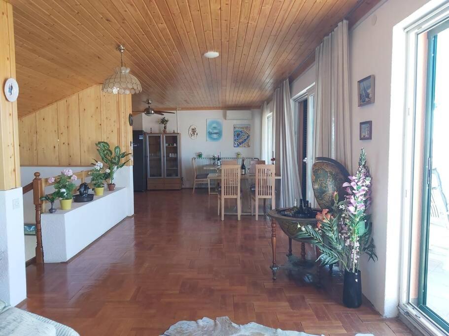 Villa Lam-Min