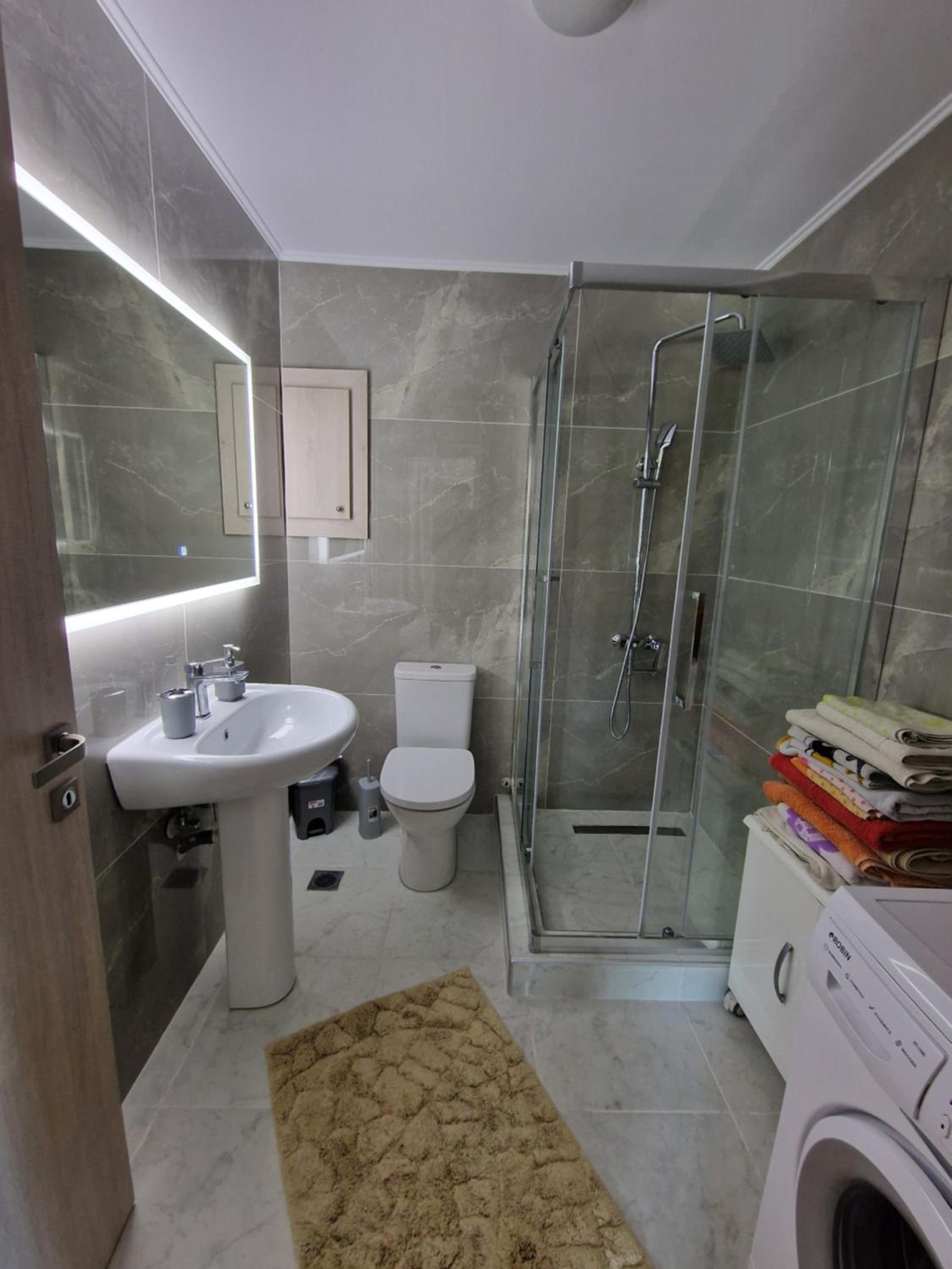 Konstantinos Apartment