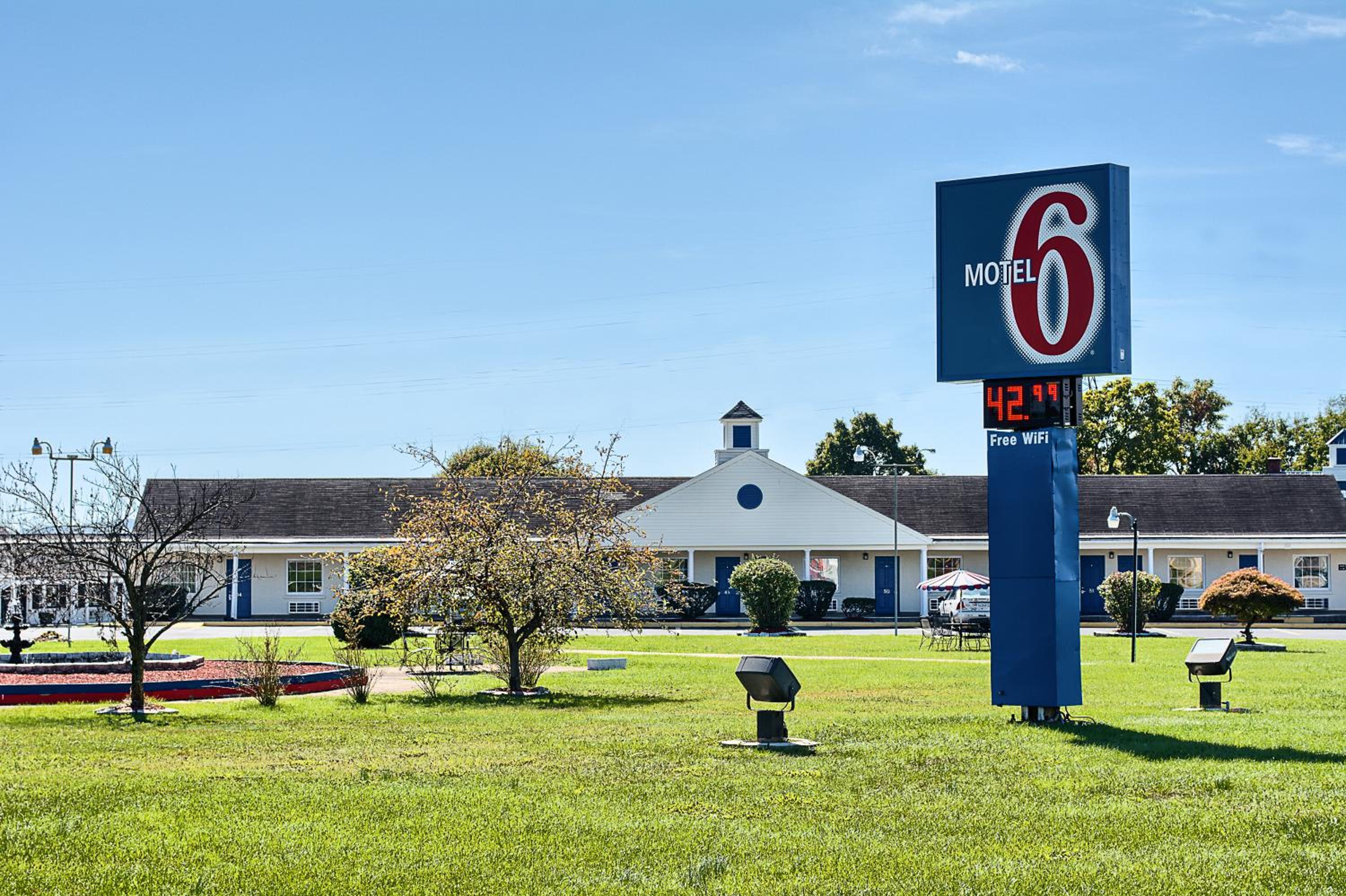 Motel 6-Harrisonburg, VA - South