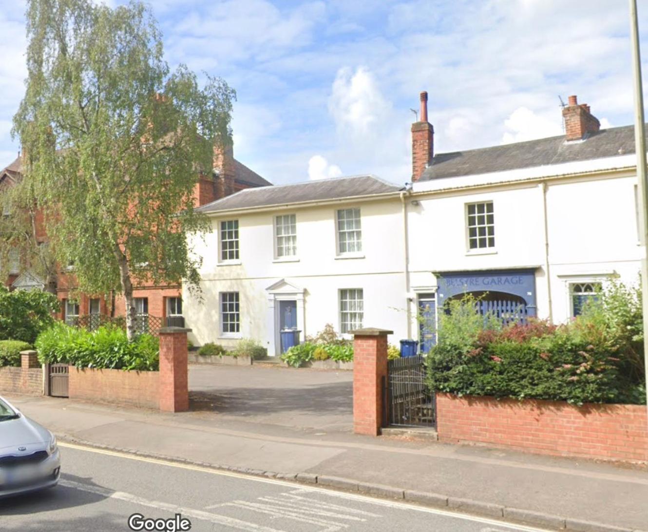 Oxford Vacations - Historic Manor house in city - Property Image 3