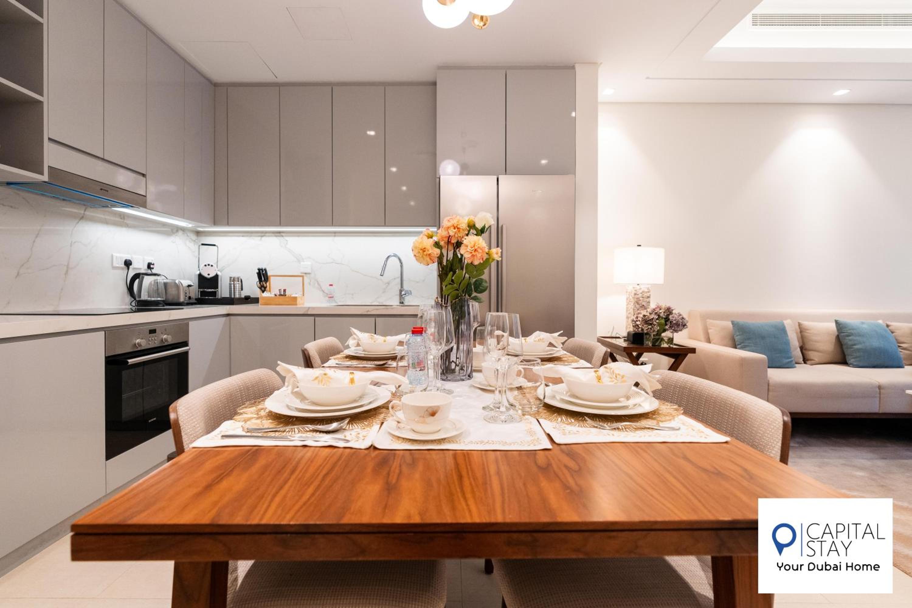 Capital Stay- Private Two Bed Apartment - The Address Beach Resort Residences Fujairah