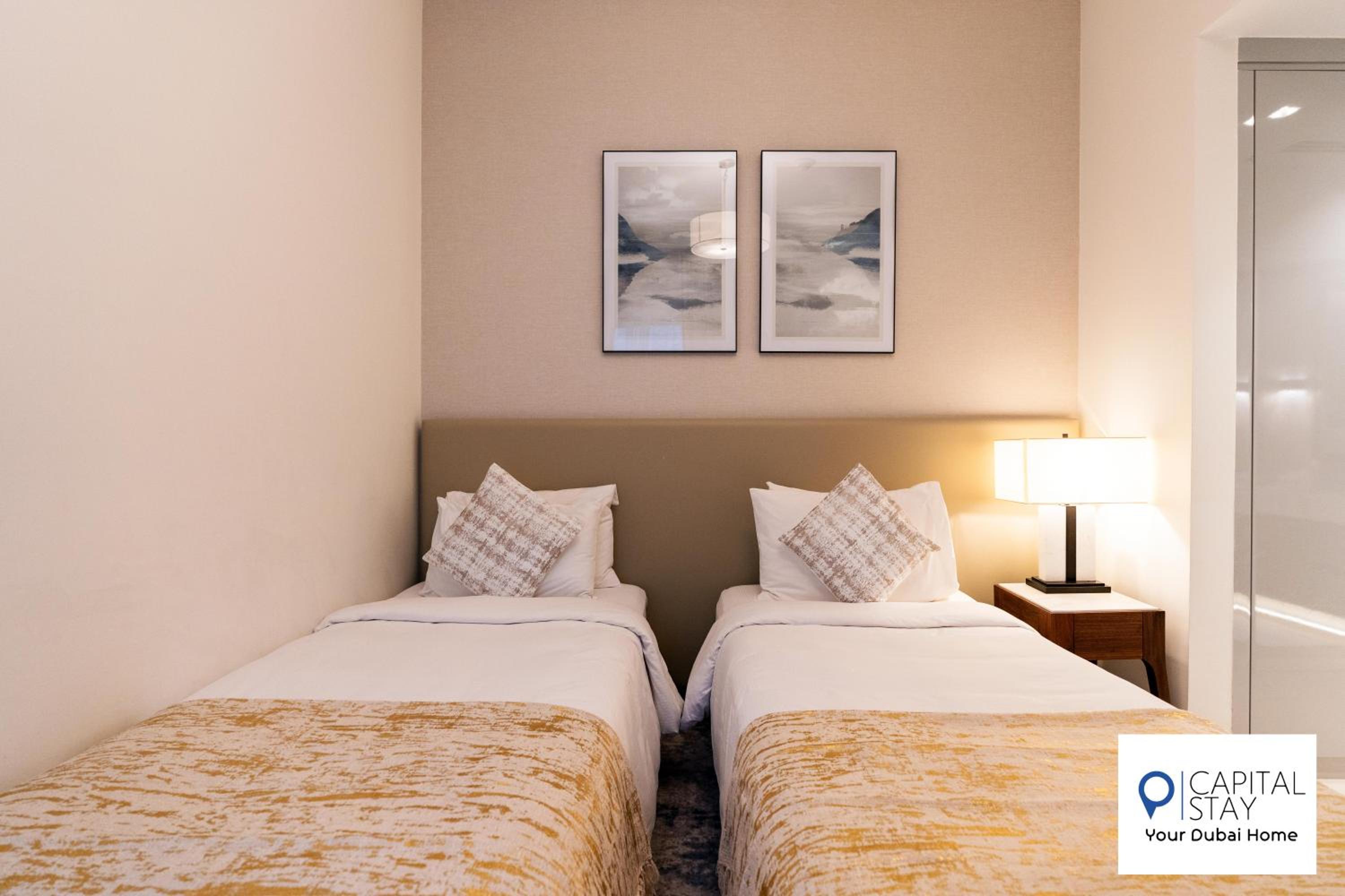 Capital Stay- Private Two Bed Apartment - The Address Beach Resort Residences Fujairah
