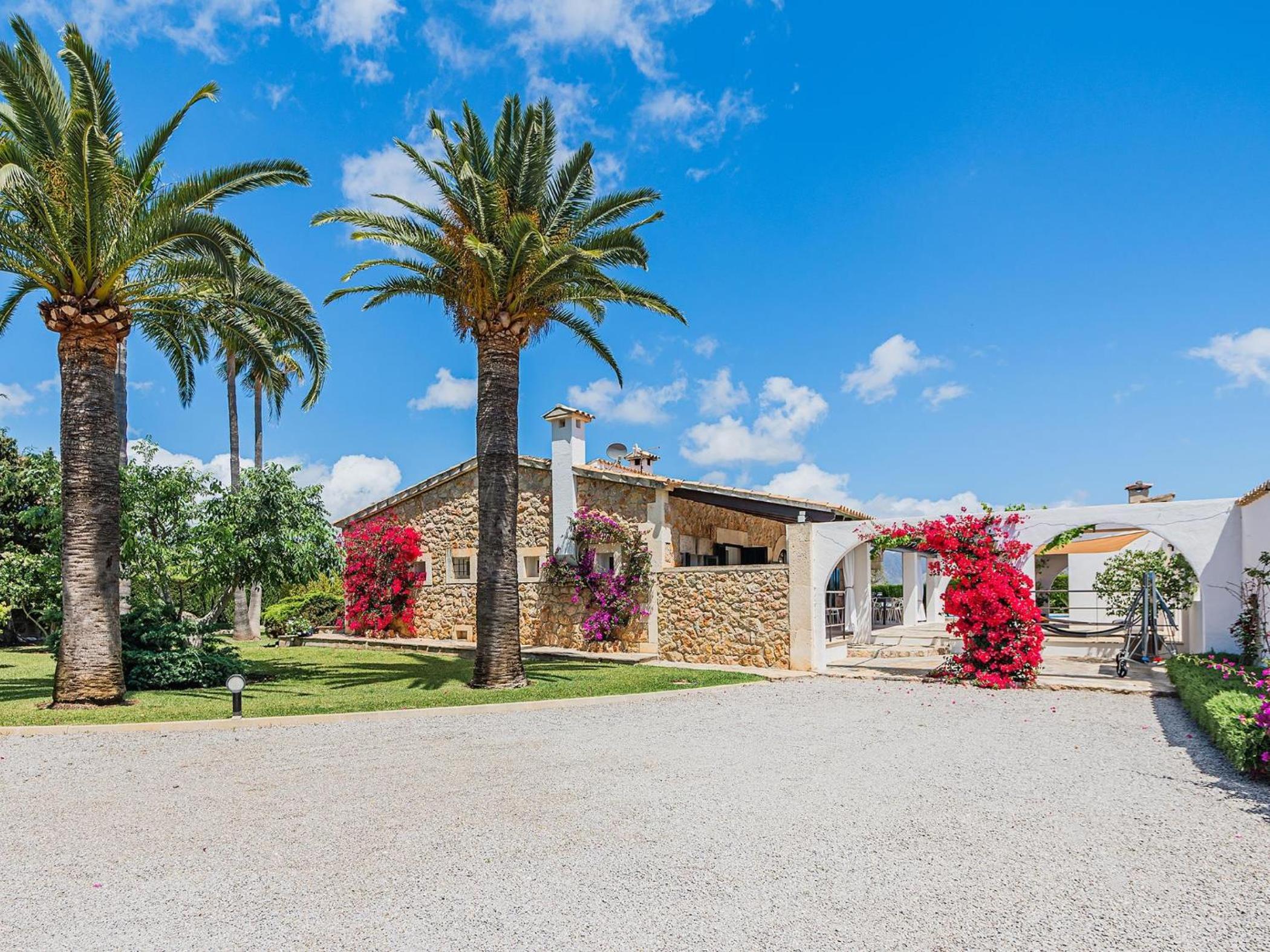 Villa Bayhouse by Sunvillas Mallorca
