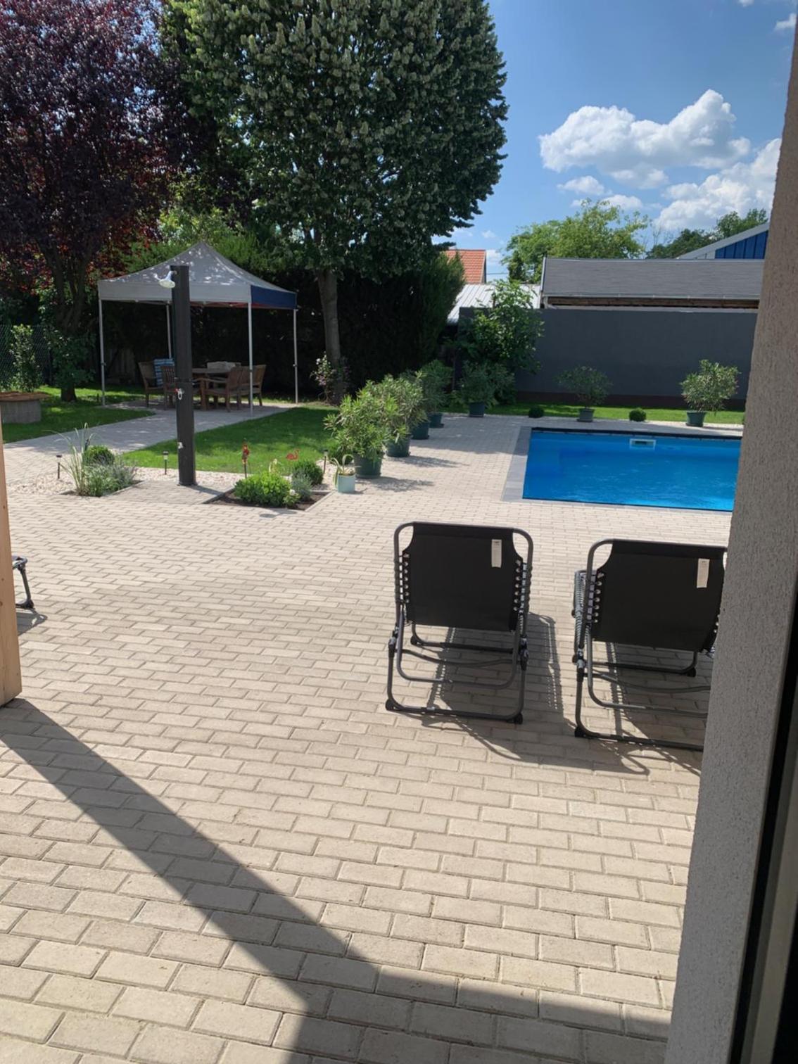 Oasis apartman