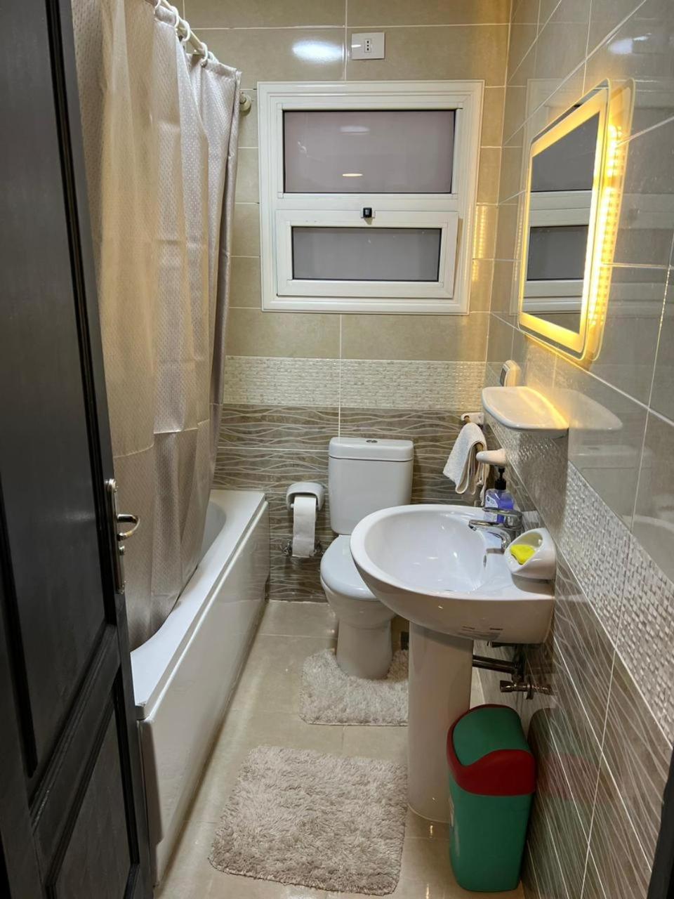 Luxury apartment in rehab city