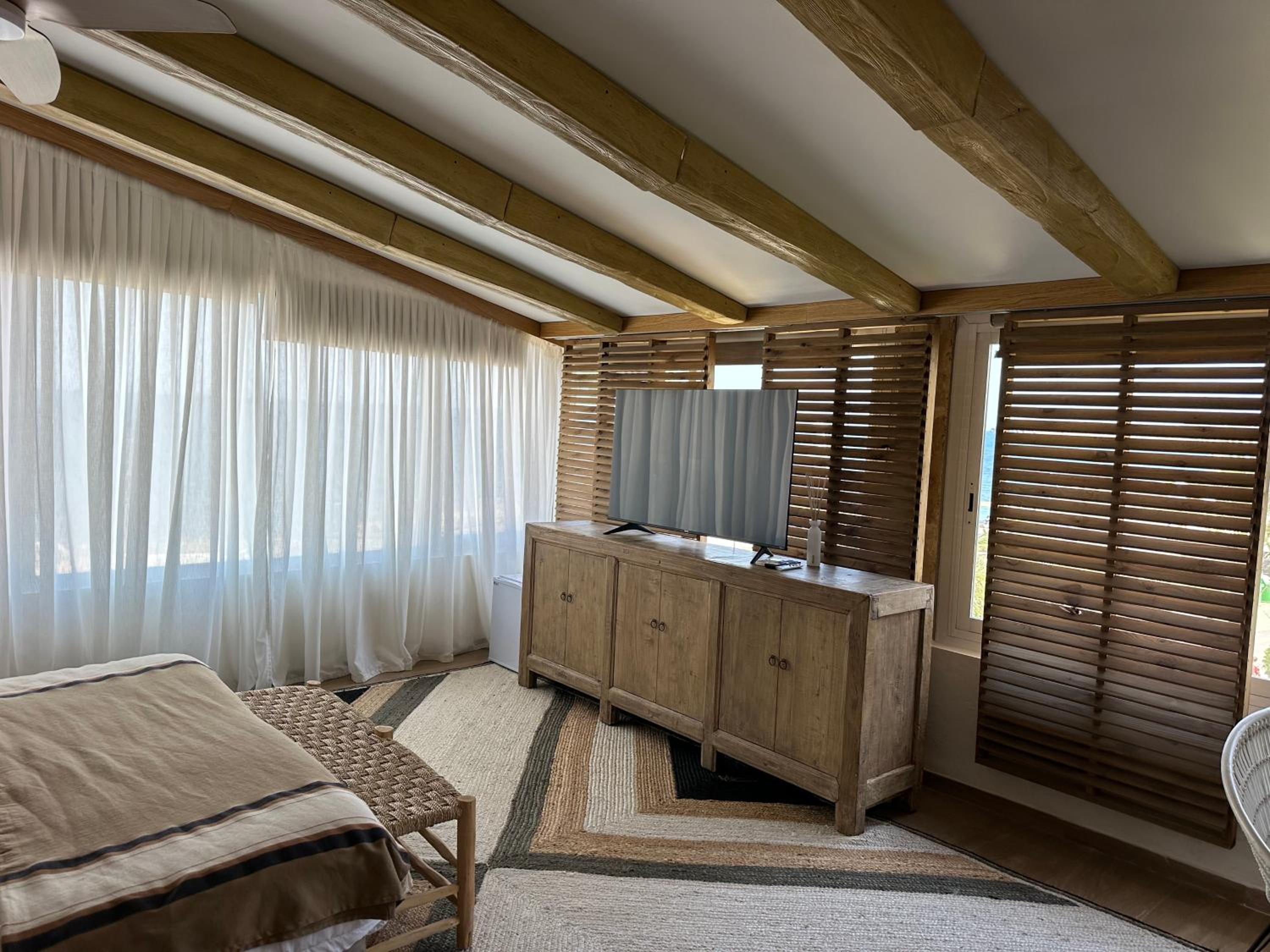 Botanico Boutique Suites view 3