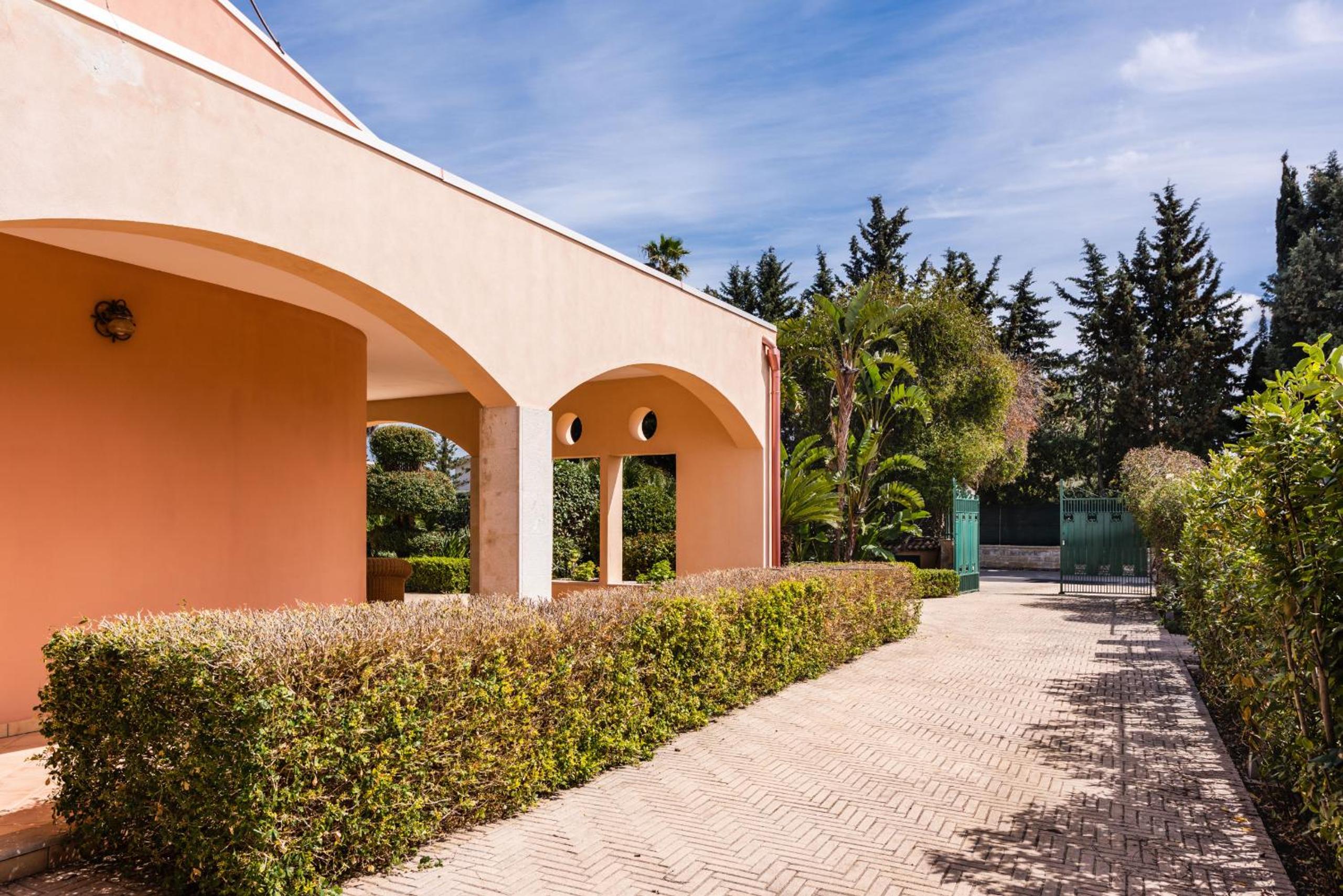 Villa Arenella con Piscina by Wonderful Italy