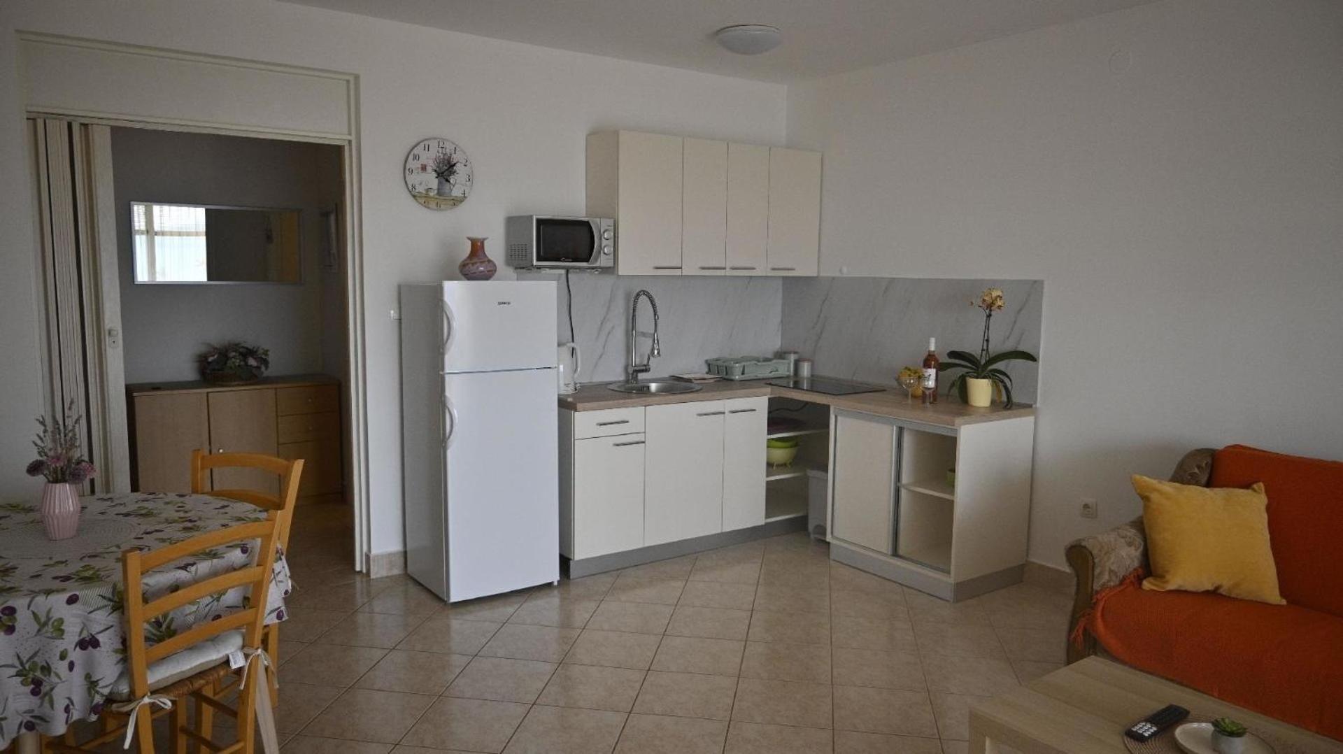 Ferienhaus in Crikvenica mit Schöner Terrasse - b57147 view 4